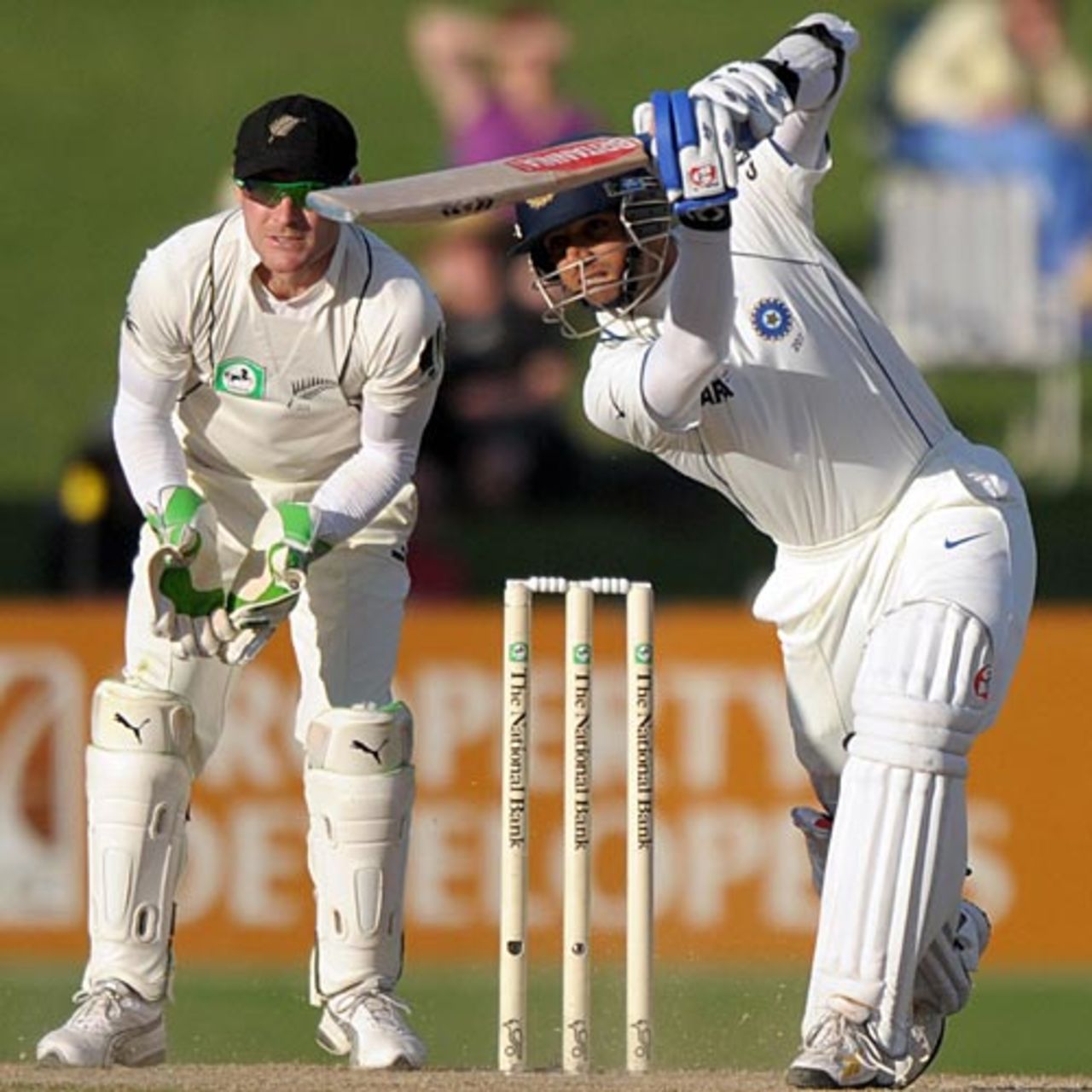 Rahul Dravid guides one through the offside, New Zealand v India, 2nd Test, Napier, 3rd day, March 28, 2009