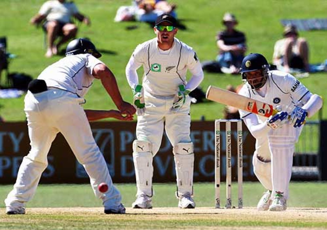 VVS Laxman pushes the ball to the off side, New Zealand v India, 2nd Test, Napier, 5th day, March 30, 2009