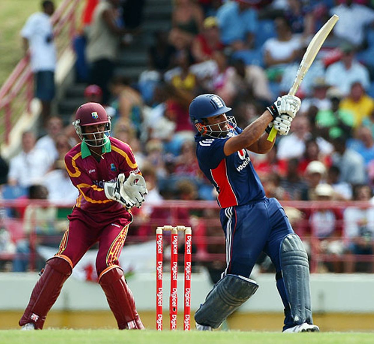 Ravi Bopara pulls Darren Sammy for six, West Indies v England, 5th ODI, St Lucia, April 3, 2009