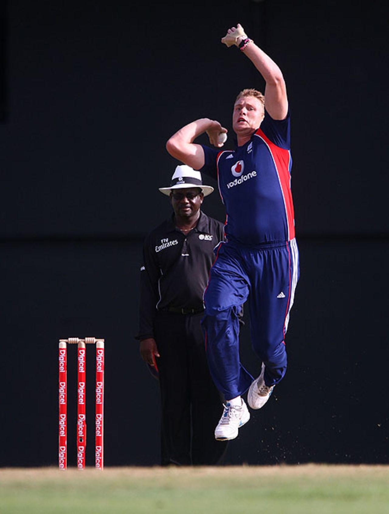 Andrew Flintoff claimed two key wickets to push West Indies onto the defensive, West Indies v England, 5th ODI, St Lucia, April 3, 2009