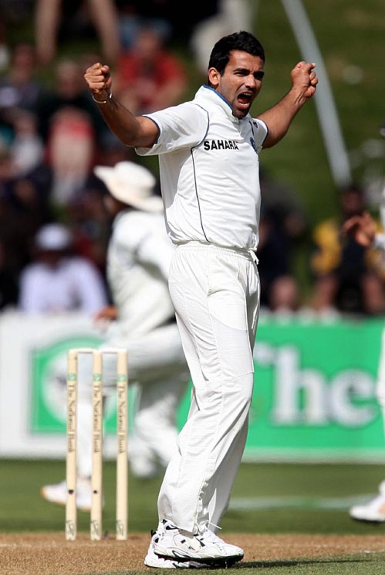 Zaheer Khan ran through the top order, New Zealand v India, 3rd Test, Wellington, 2nd day, April 4, 2009