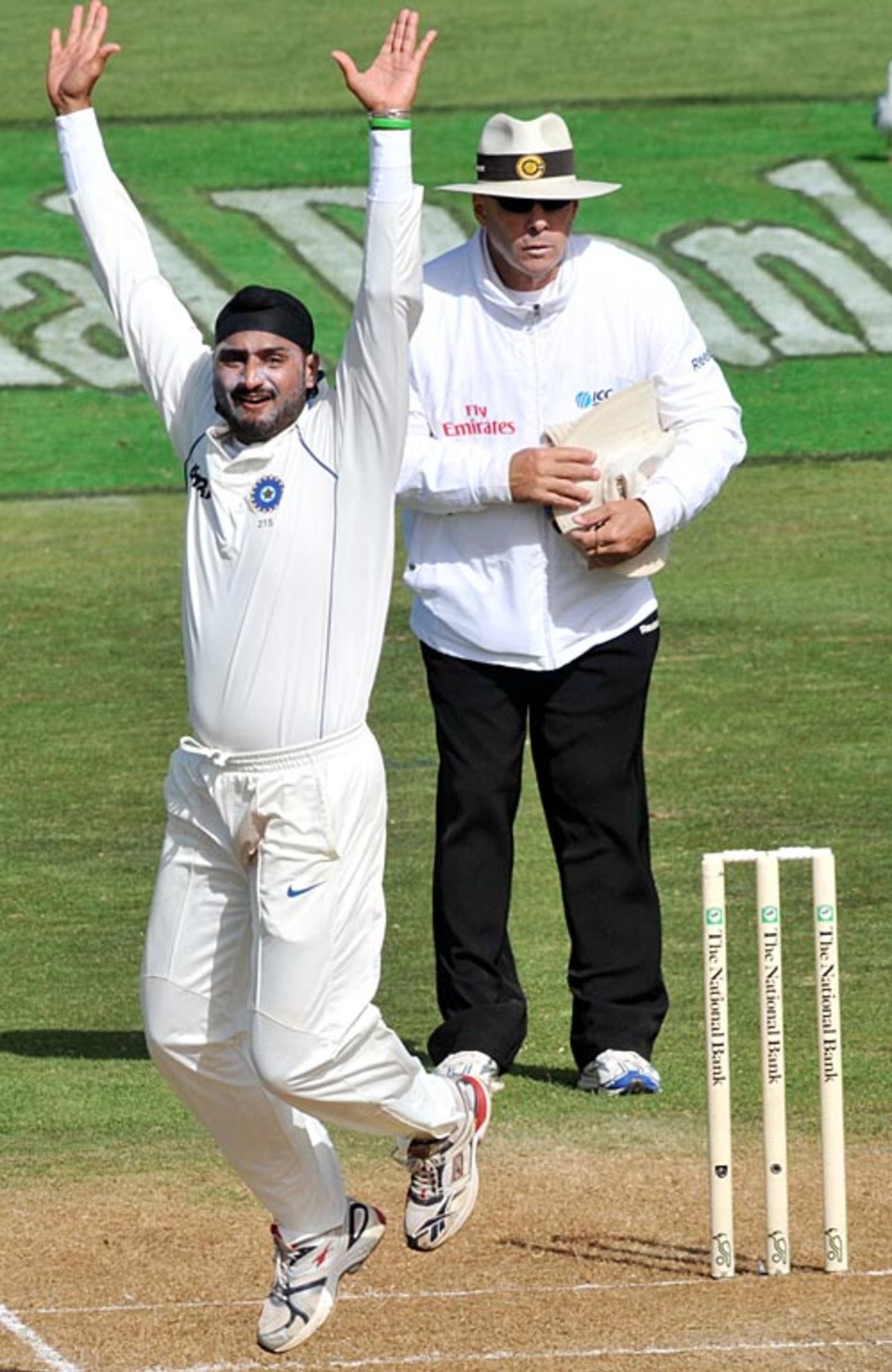 Harbhajan Singh celebrates a wicket, New Zealand v India, 3rd Test, Wellington, 2nd day, April 4, 2009
