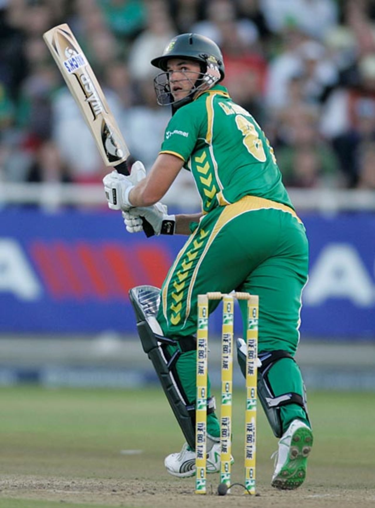 Albie Morkel scored 29 off 25 balls, South Africa v Australia, 3rd ODI, Newlands, Cape Town, April 9, 2009