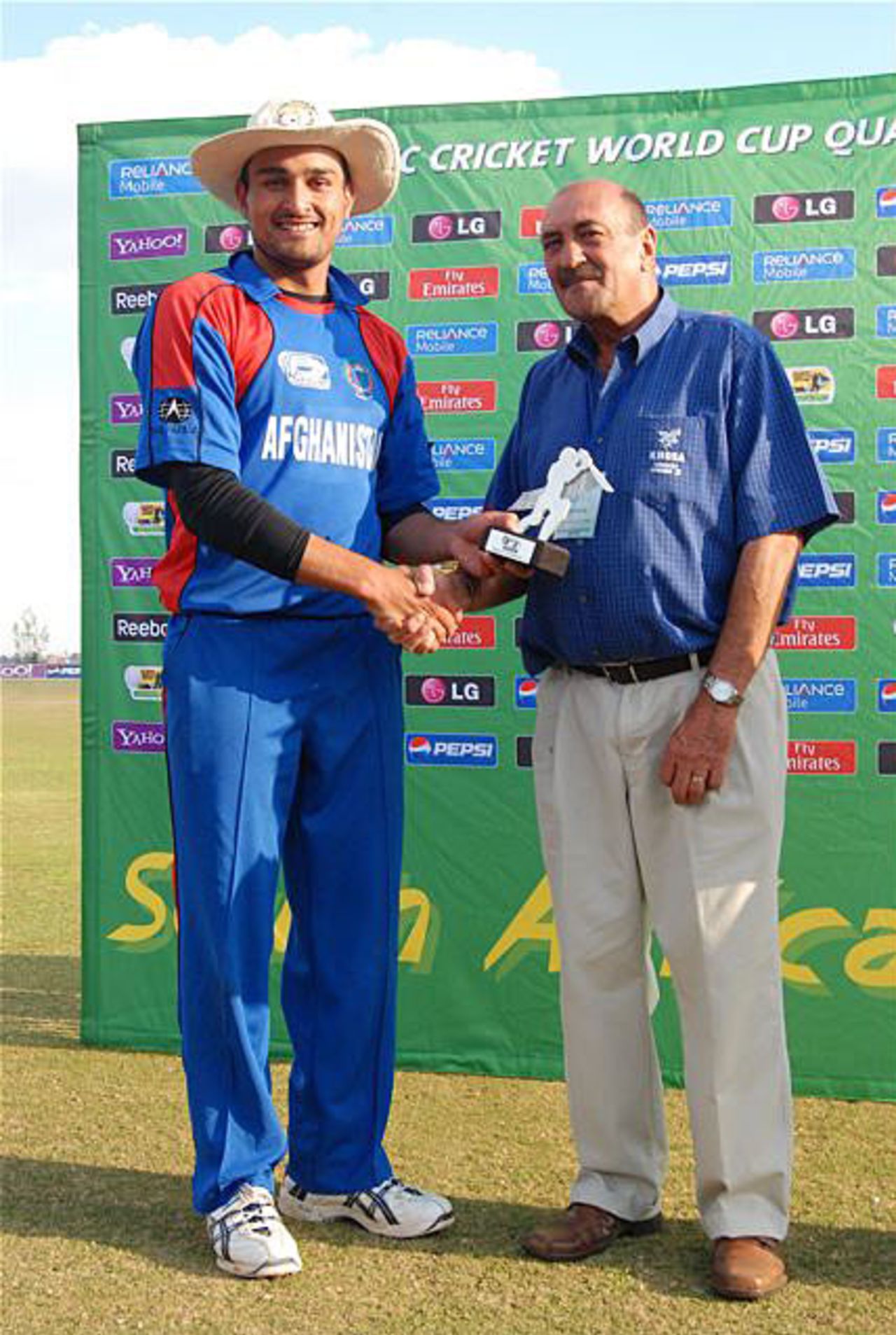 Hamid Hassan was the Man of the Match for his five wickets, Afghanistan v Ireland, ICC World Cup Qualifiers, Super Eights, Krugersdorp, April 11, 2009