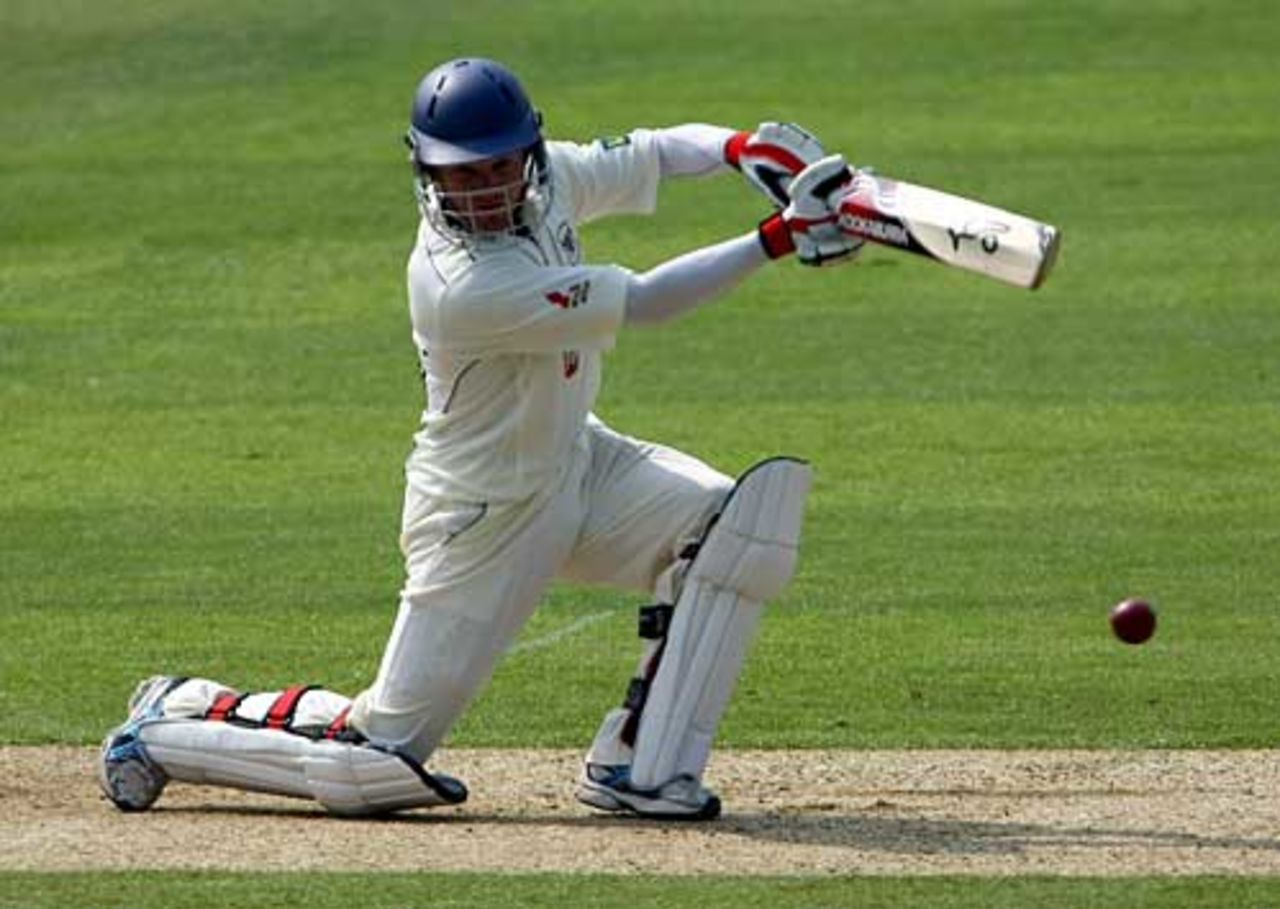 Hamish Marshall hit 11 boundaries in his 76, Surrey v Gloucestershire, County Championship Division Two, The Oval, April 15, 2009