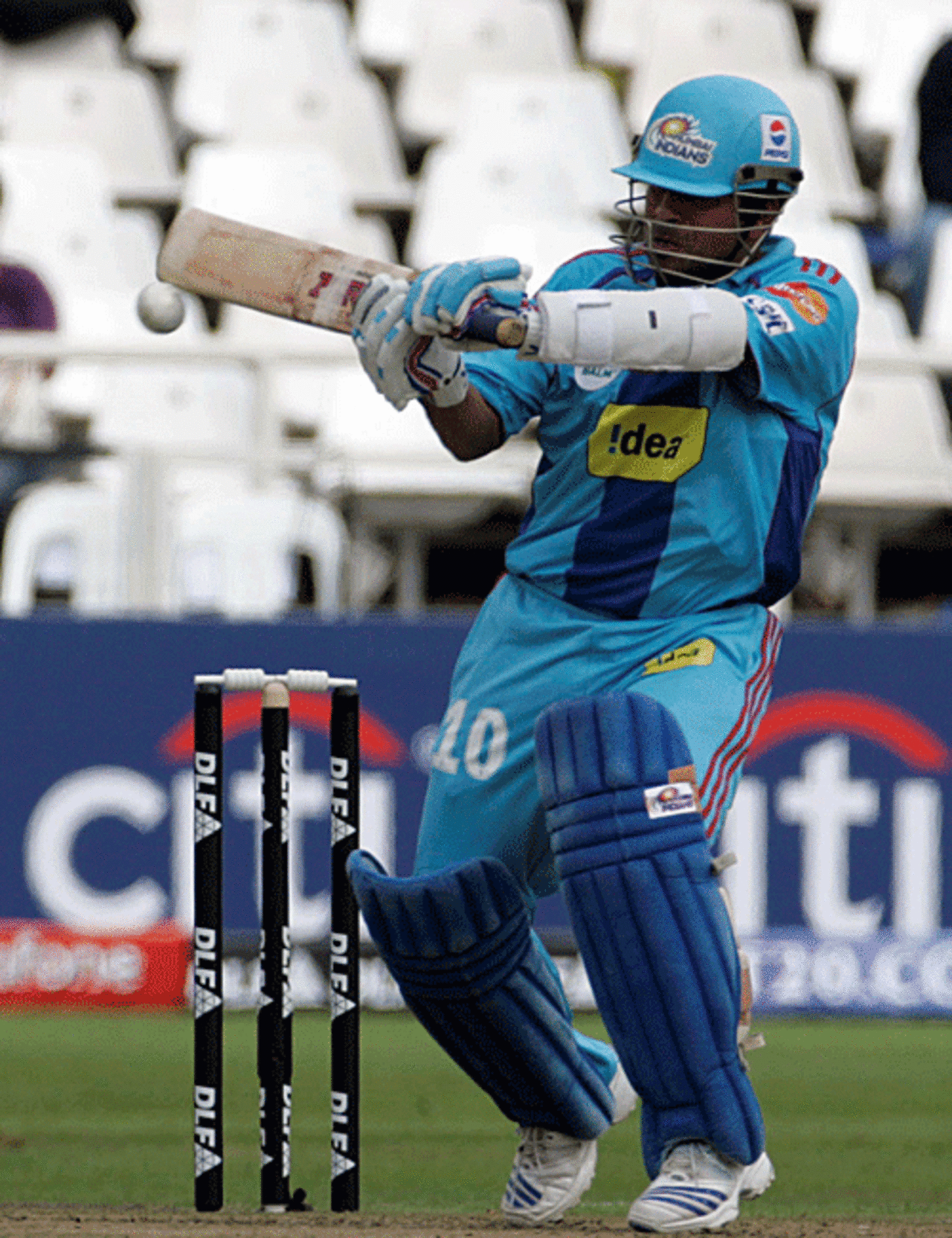 Sachin Tendulkar attempts a cut, Chennai Super Kings v Mumbai Indians, IPL, 1st game, Cape Town, April 18, 2009
