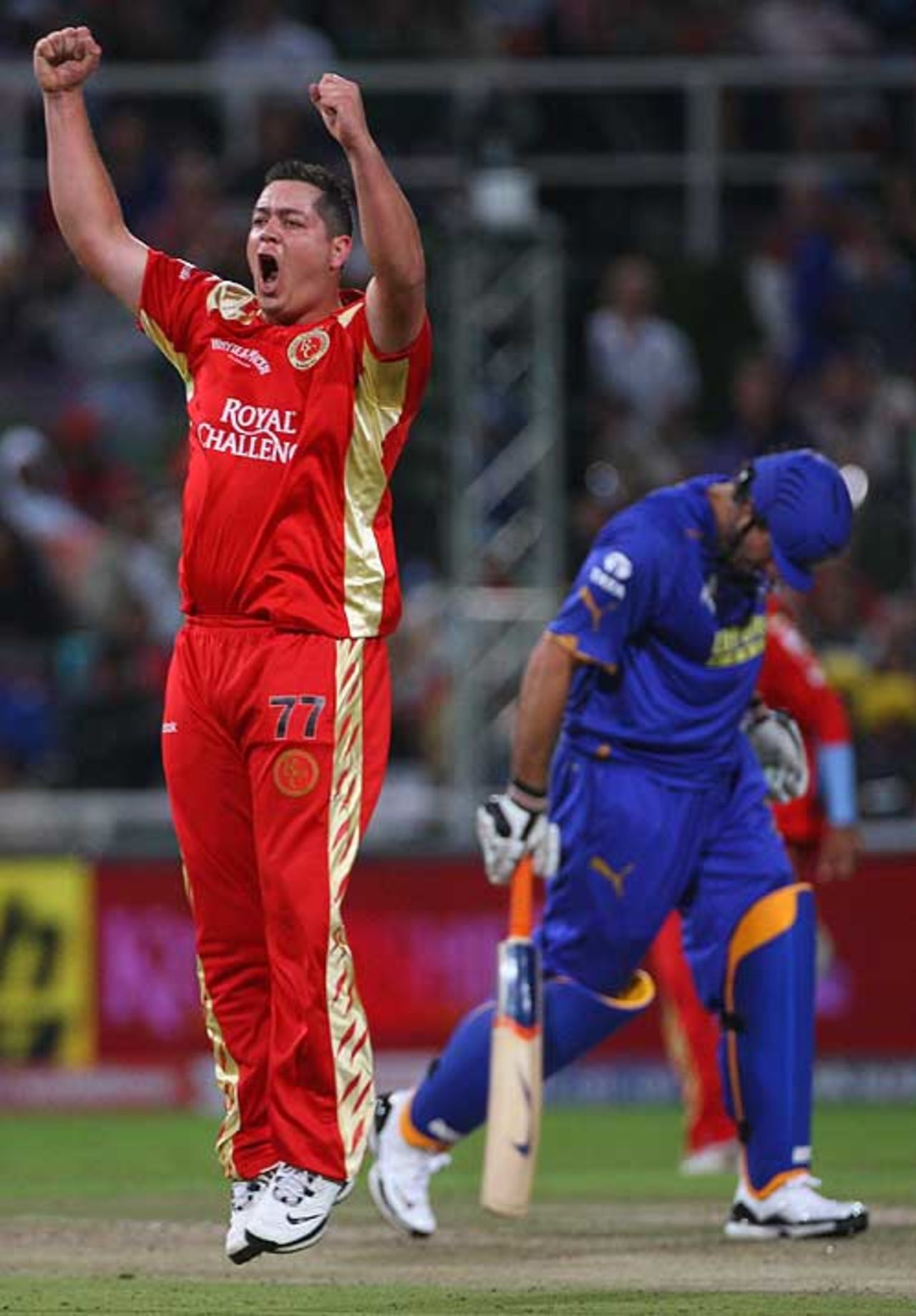 Jesse Ryder picked up two wickets, Bangalore Royal Challenger v Rajasthan Royals IPL, 2nd game, Cape Town, April 18, 2009