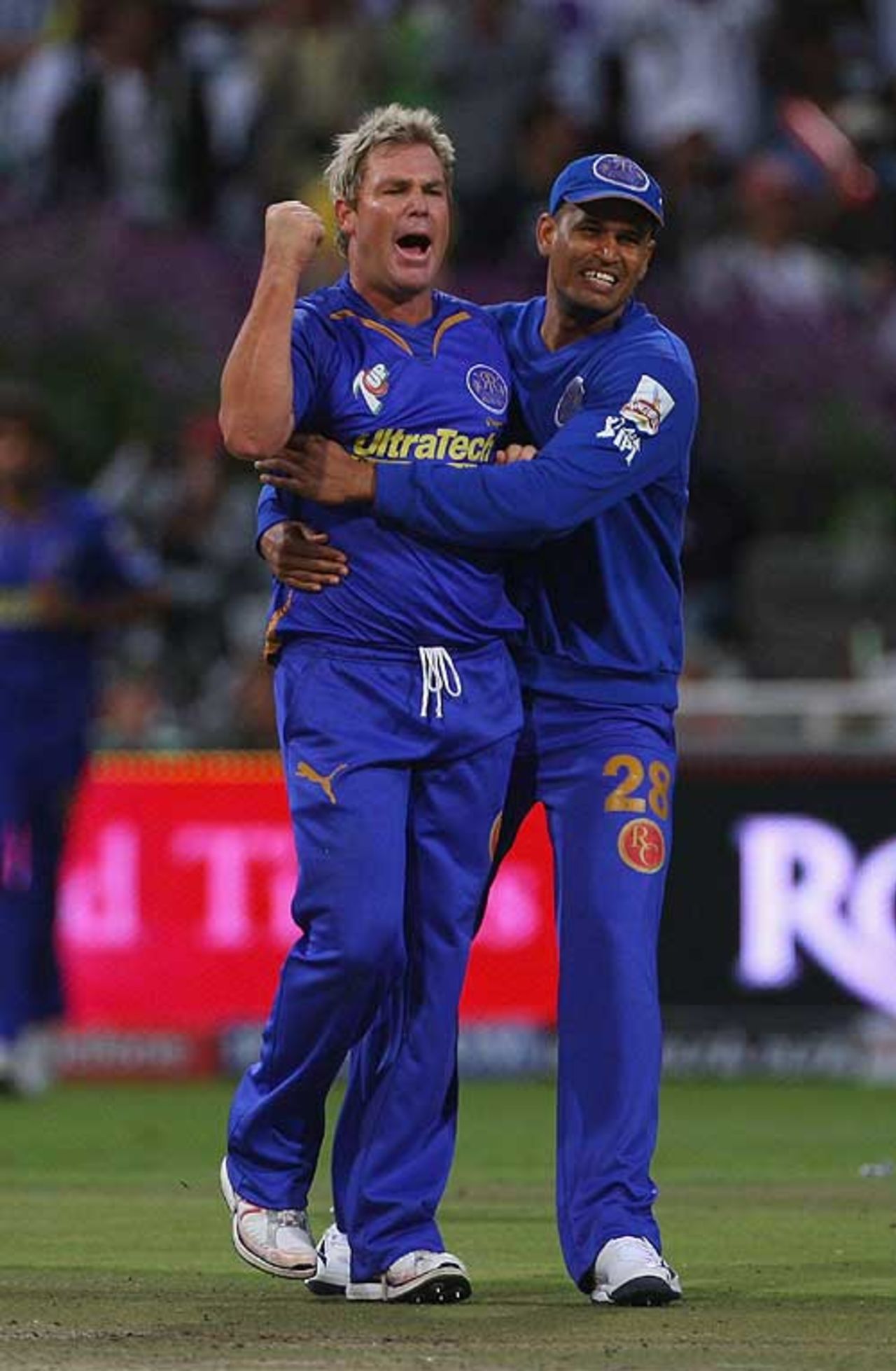 Shane Warne proved that he still had plenty in him, Bangalore Royal Challengers v Rajasthan Royals, IPL, 2nd game, Cape Town, April 18, 2009