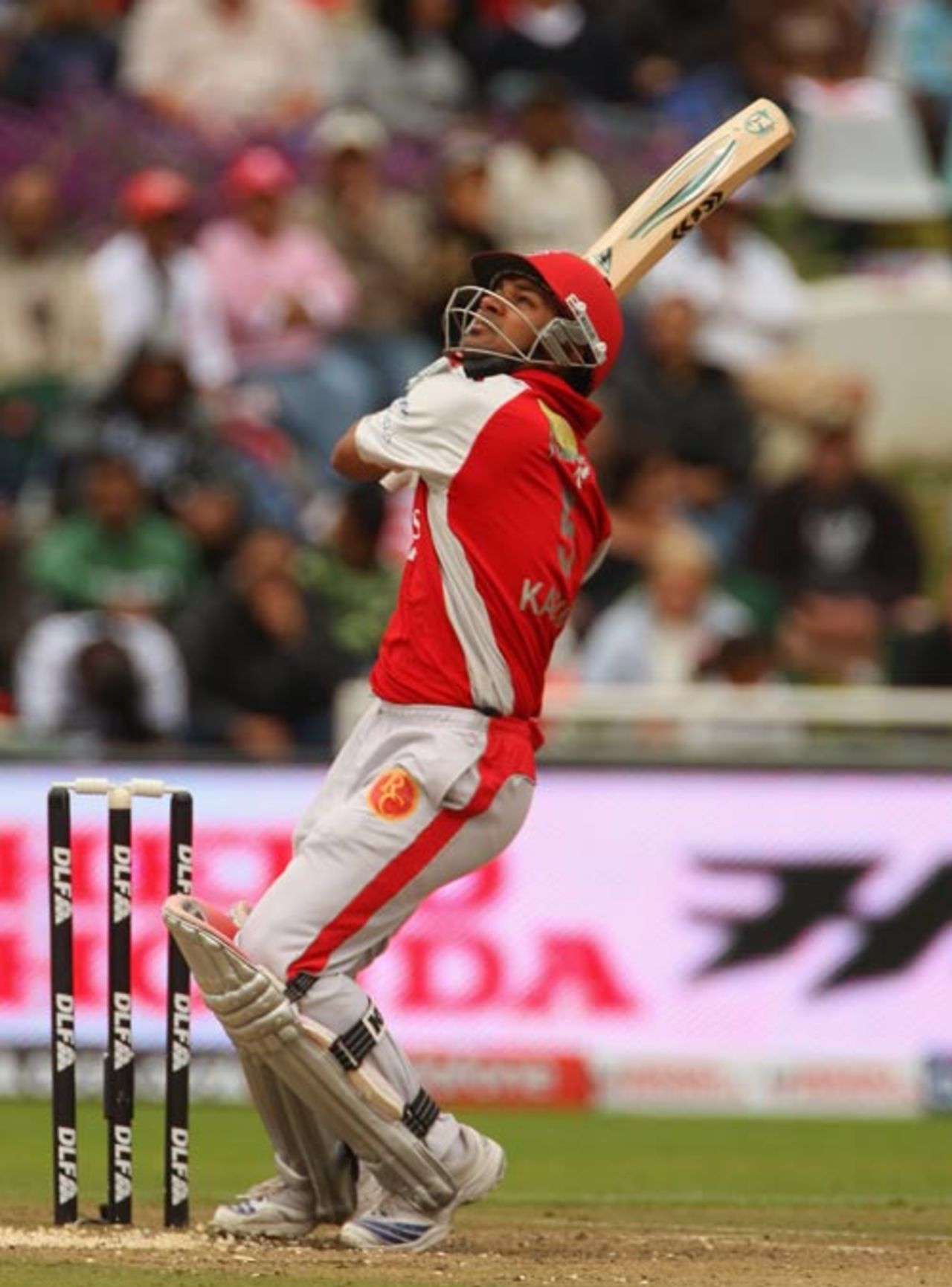 Kings XI Punjab opener Karan Goel pulls powerfully, Delhi Daredevils v Kings XI Punjab, IPL, 3rd game, Cape Town, April 19, 2009