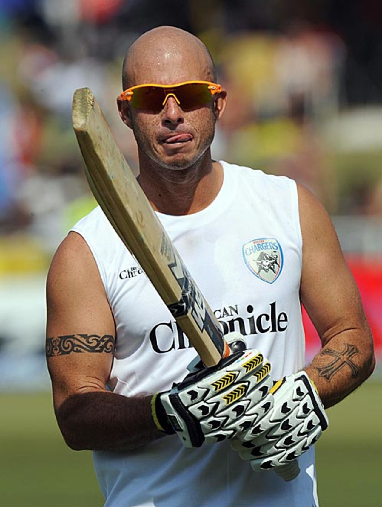 Herschelle Gibbs warms up, Deccan Chargers v Mumbai Indians, IPL, 12th Match, Durban, April 25, 2009