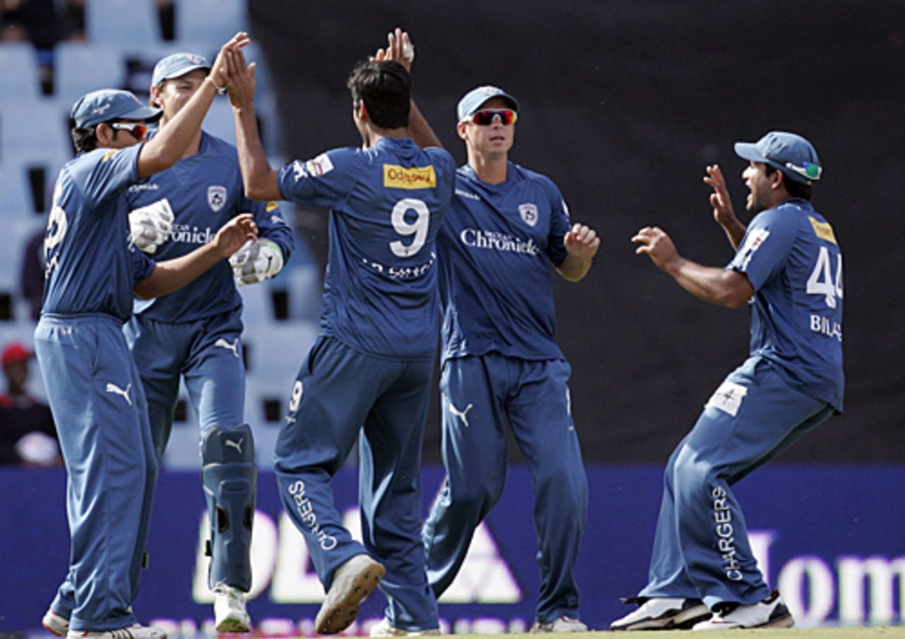 RP Singh celebrates with team-mates after dismissing Virender Sehwag, Deccan Chargers v Delhi Daredevils, IPL, 21st match, Centurion, April 30, 2009