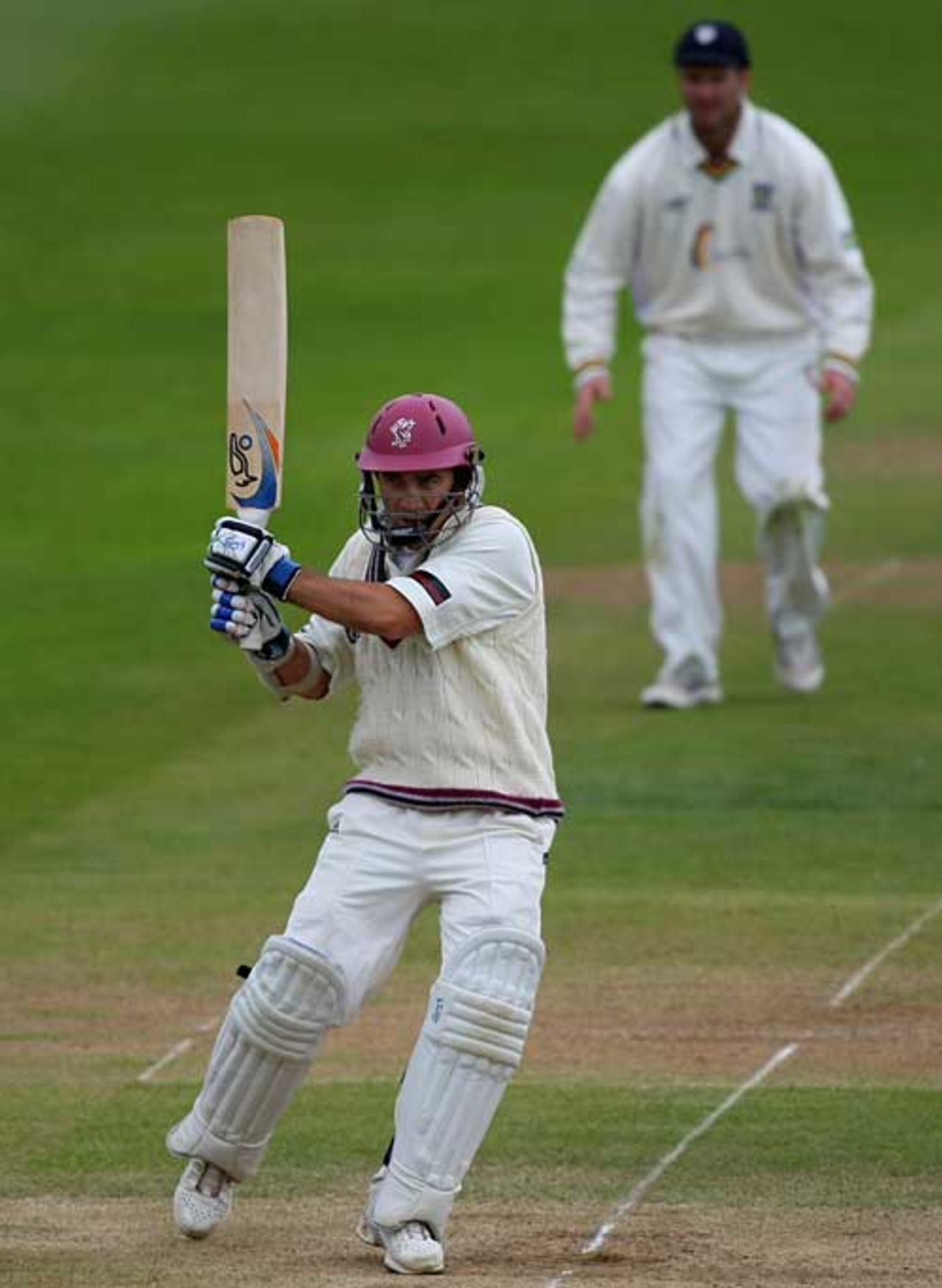 Justin Langer pulls during his century, Somerset v Durham, County Championship Division One, Taunton, May 1, 2009
