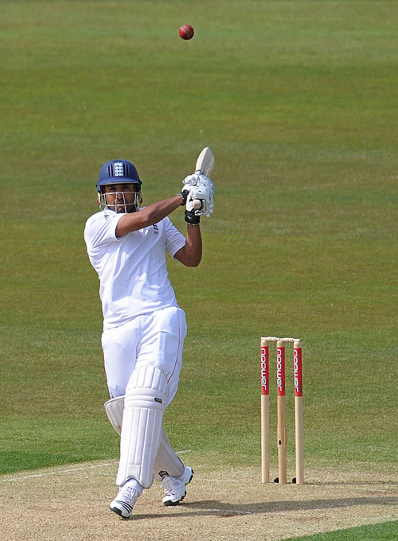 Ravi Bopara pulls another boundary, England v West Indies, 2nd Test, Chester-le-Street, May 14, 2009