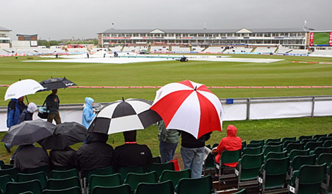 A miserable and wet scene at Chester-le-Street, England v West Indies, 2nd Test, Chester-le-Street, May 14, 2009