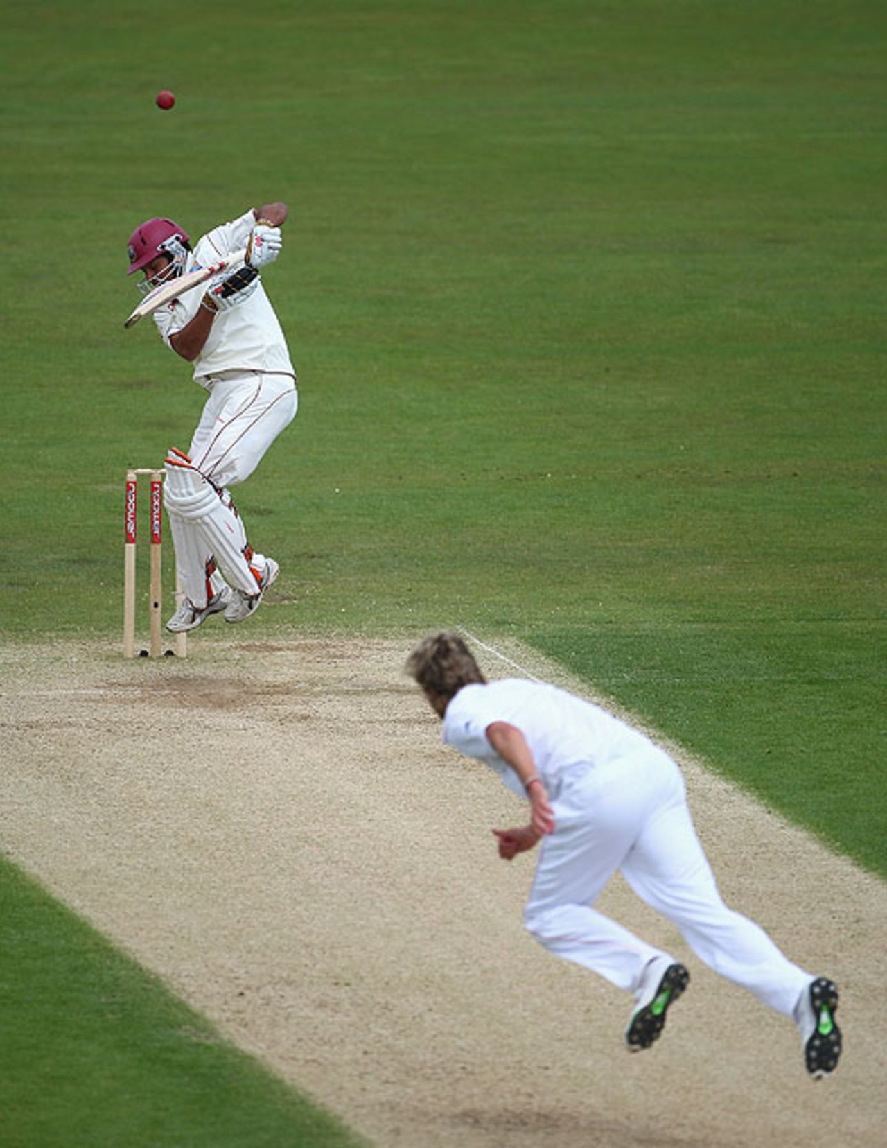 The ball balloons off Ramnaresh Sarwan's glove as Stuart Broad digs one in, England v West Indies, 2nd Test, Chester-le-Street, 4th day, May 17, 2009