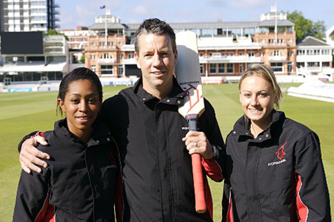 Stuart Law poses with the Mongoose cricket bat, Lord's, May 22, 2009