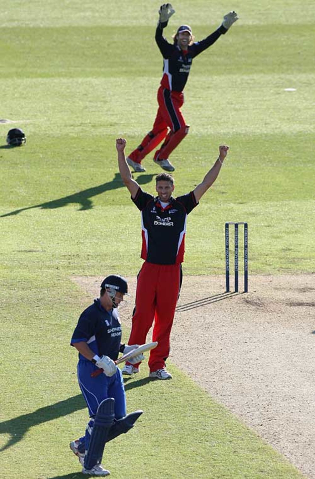 Sajid Mahmood removes Graham Napier to put Lancashire closer to victory, Lancashire v Essex, Friends Provident Trophy quarter-final, Old Trafford, May 23, 2009