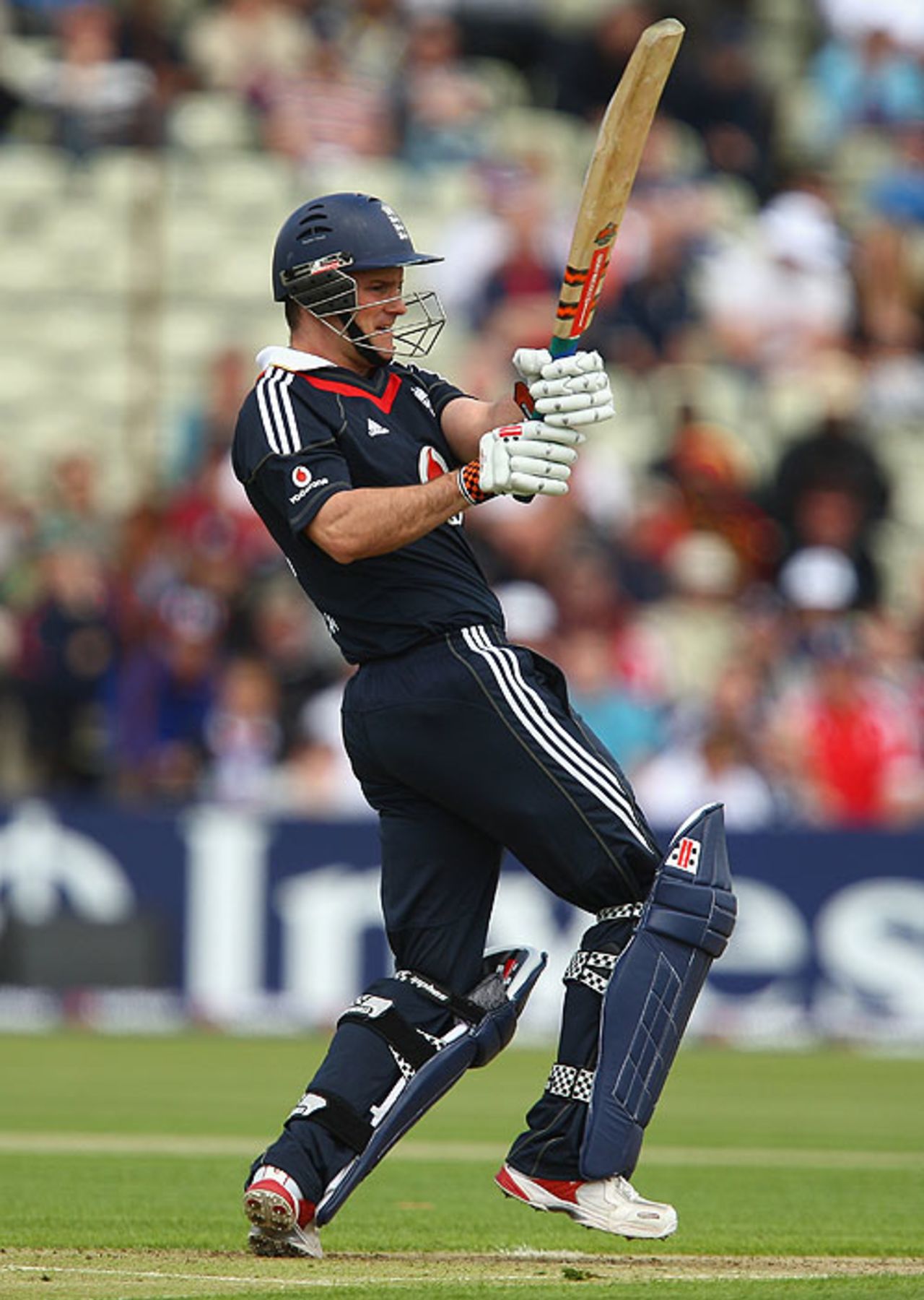 Andrew Strauss pulls firmly through midwicket, England v West Indies, 3rd ODI, Edgbaston, May 26, 2009