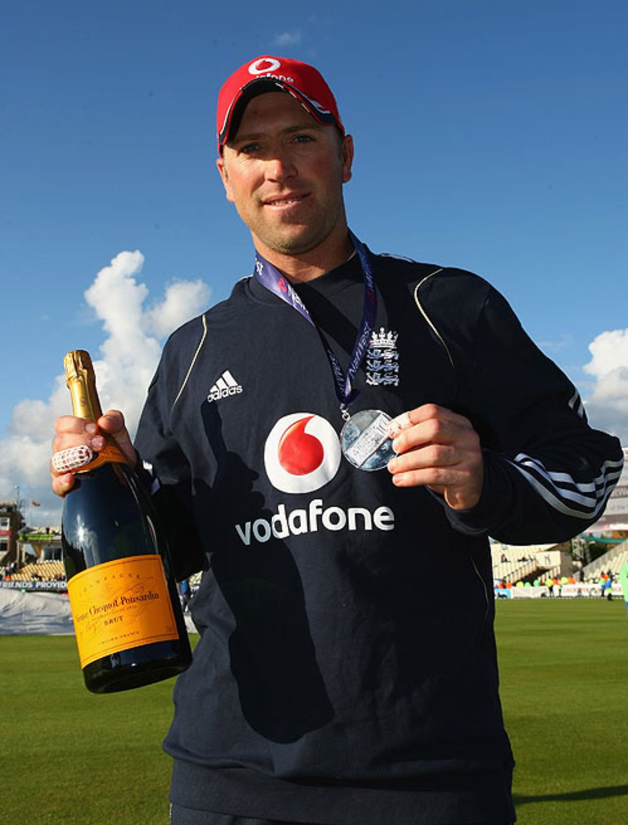 Matt Prior was named Man of the Match for his 87 from 86 balls, England v West Indies, 3rd ODI, Edgbaston, May 26, 2009