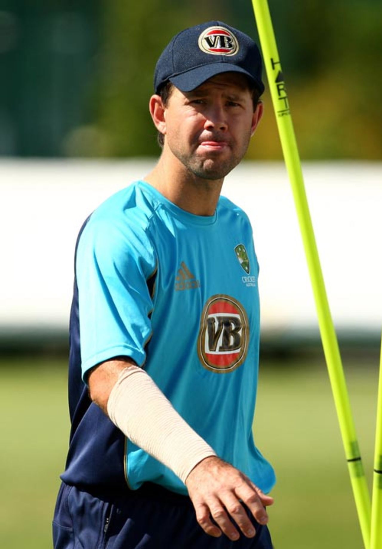 Ricky Ponting with a bandaged right wrist, Trent Bridge, Nottingham, May 30, 2009