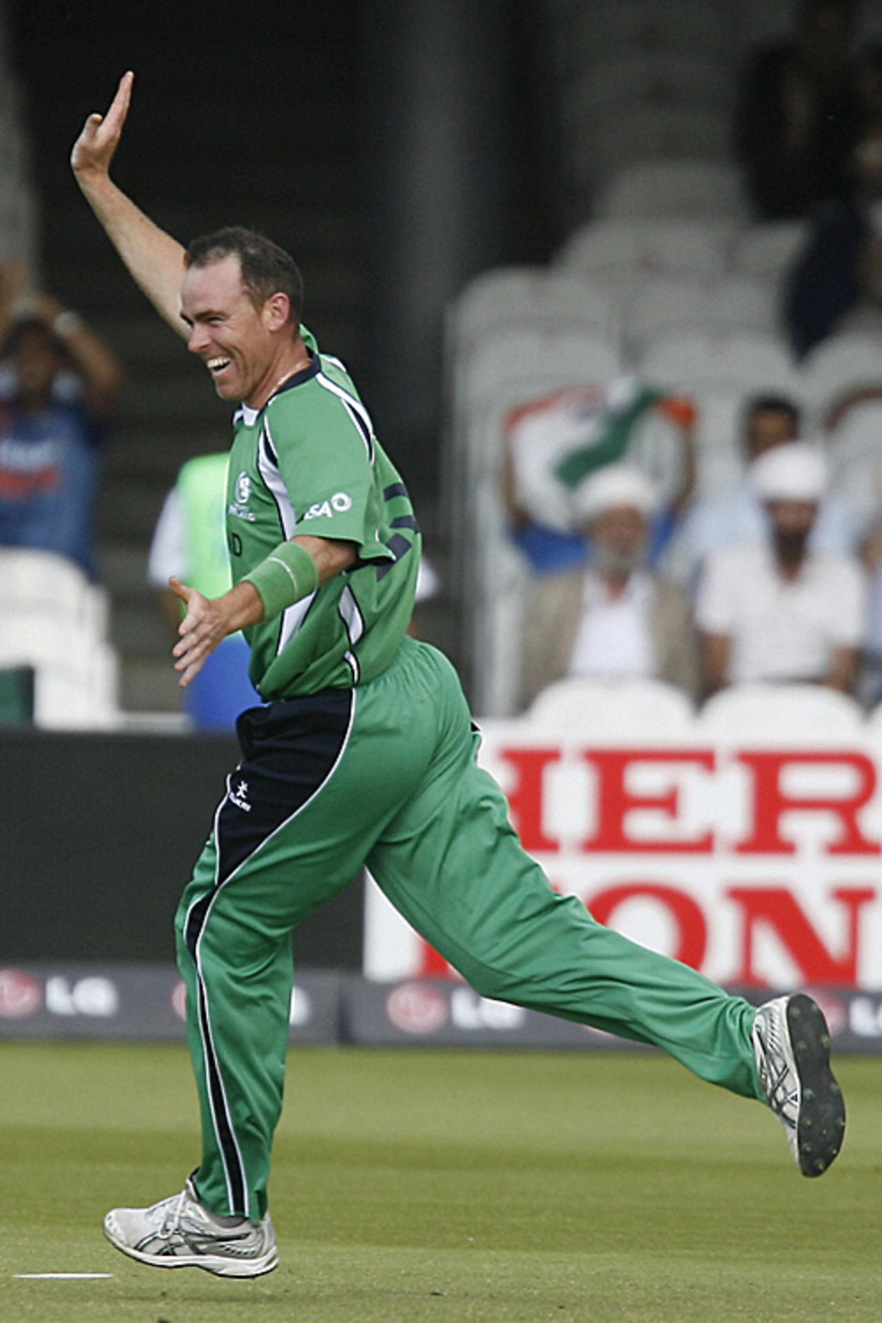 Trent Johnston celebrates the run-out of Ryan ten Doeschate in a thrilling Super Over finish to Ireland's match against Netherlands, Ireland v Netherlands, ICC World Twenty20 warm-up match, Lord's, June 1, 2009