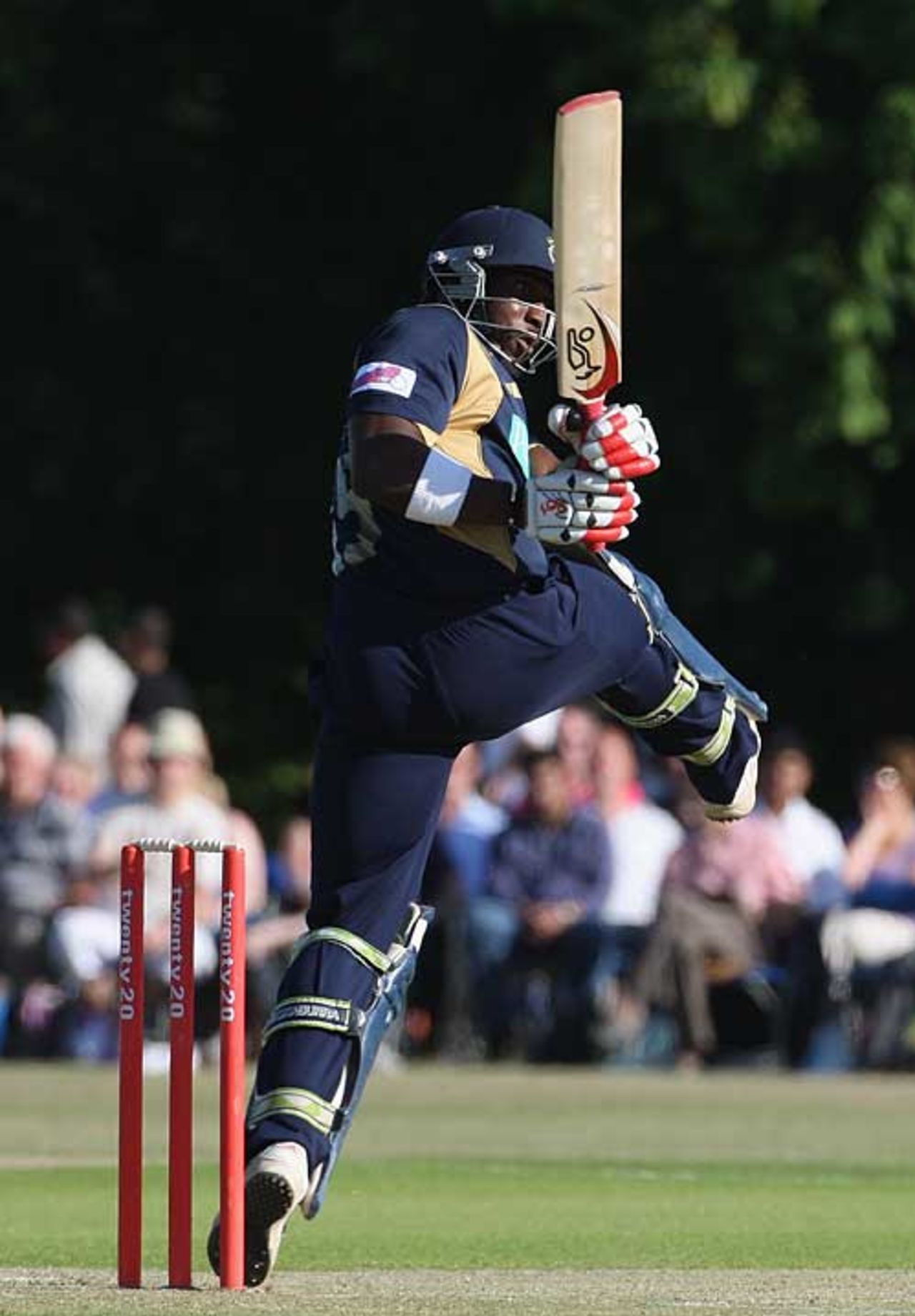 Michael Carberry pulls off his hip as he makes 56, Middlesex v Hampshire, Twenty20 Cup, Uxbridge, June 2, 2009