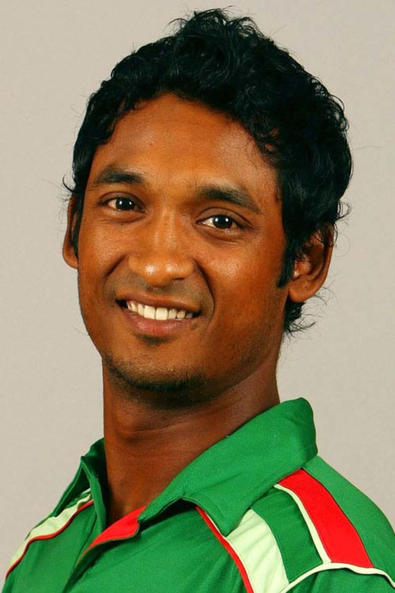 Naeem Islam, player portrait