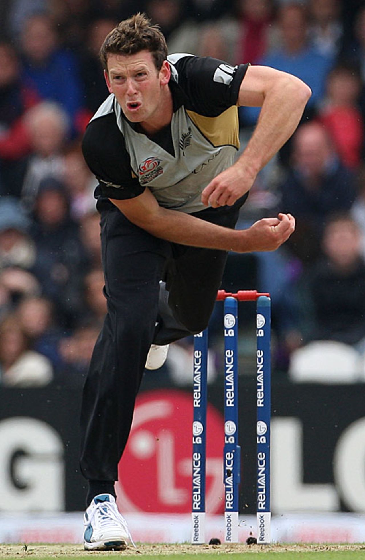 Ian Butler was New Zealand's best bowler with 3 for 19, New Zealand v Scotland, ICC World Twenty20, The Oval, June 6, 2009