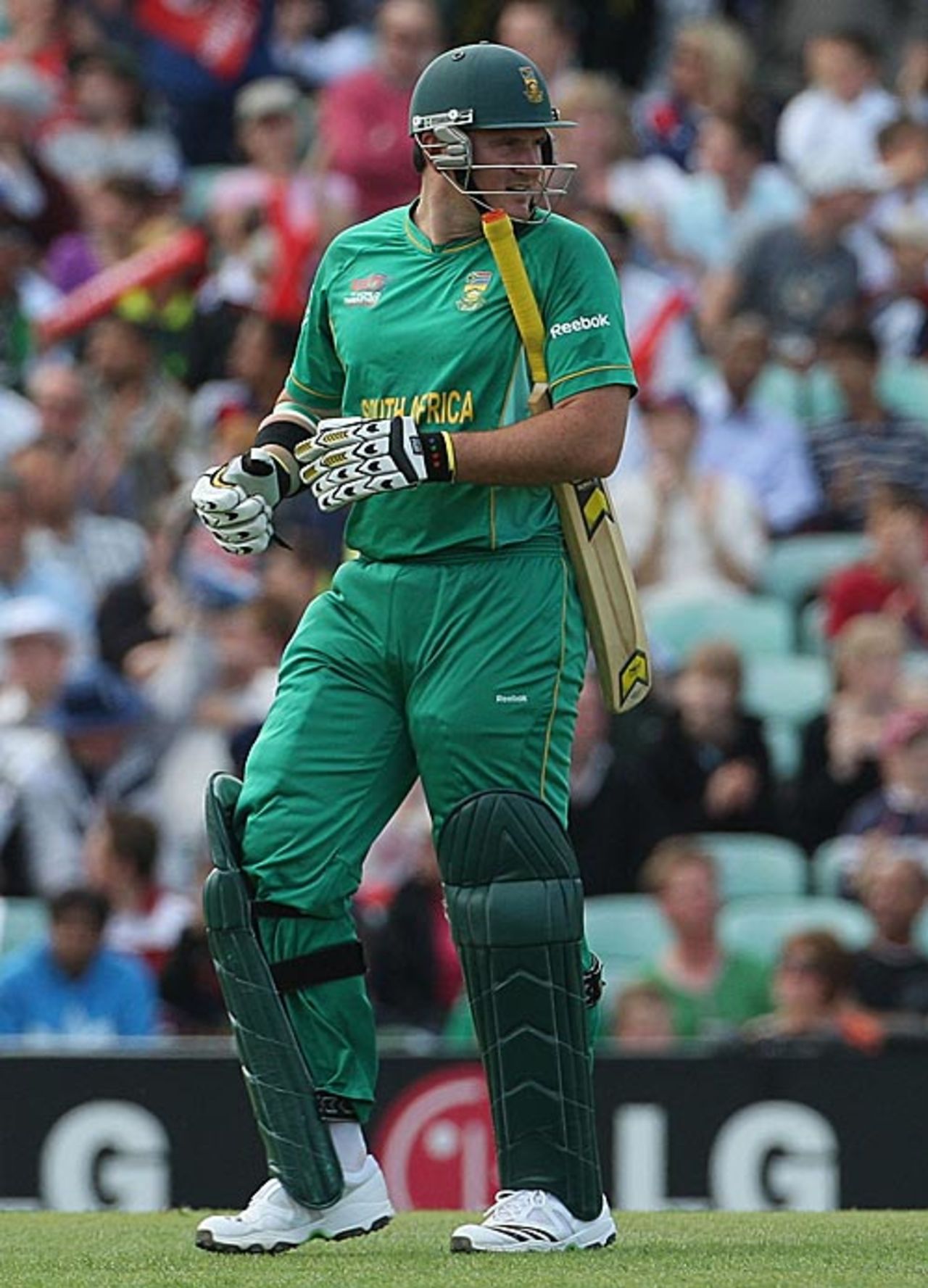 Graeme Smith departs for 38, Scotland v South Africa, ICC World Twenty20, The Oval, June 7, 2009