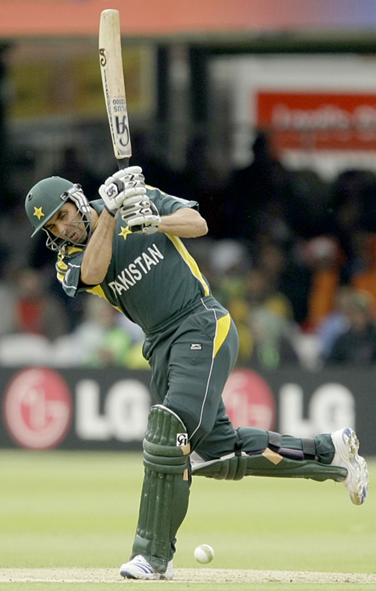 Misbah-ul-Haq shifts gears, Netherlands v Pakistan, ICC World Twenty20, Lord's, June 9, 2009