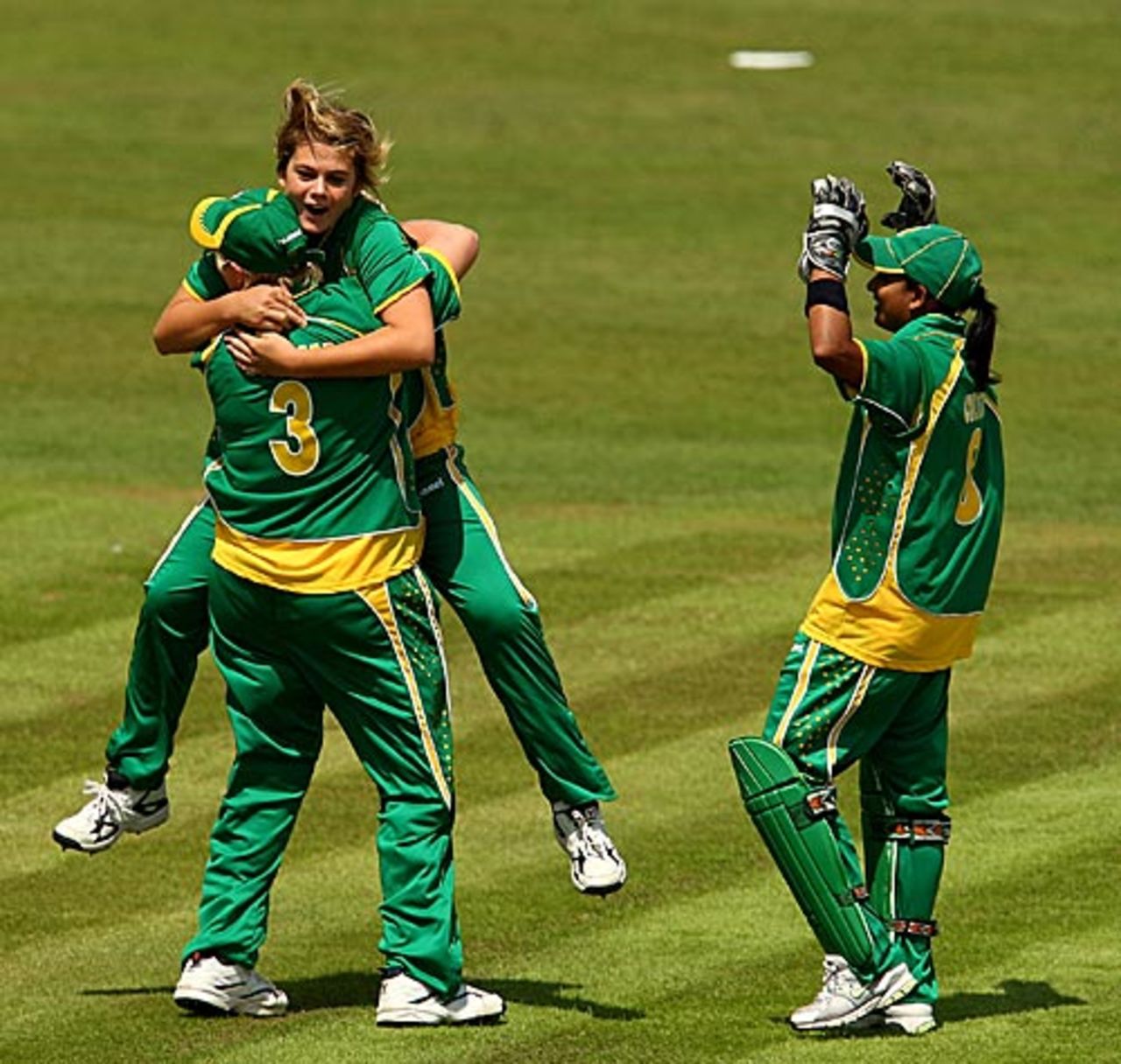Dane van Niekerk too 2 for 26, South Africa Women v West Indies Women, ICC Women's World Twenty20, Taunton, June 11, 2009