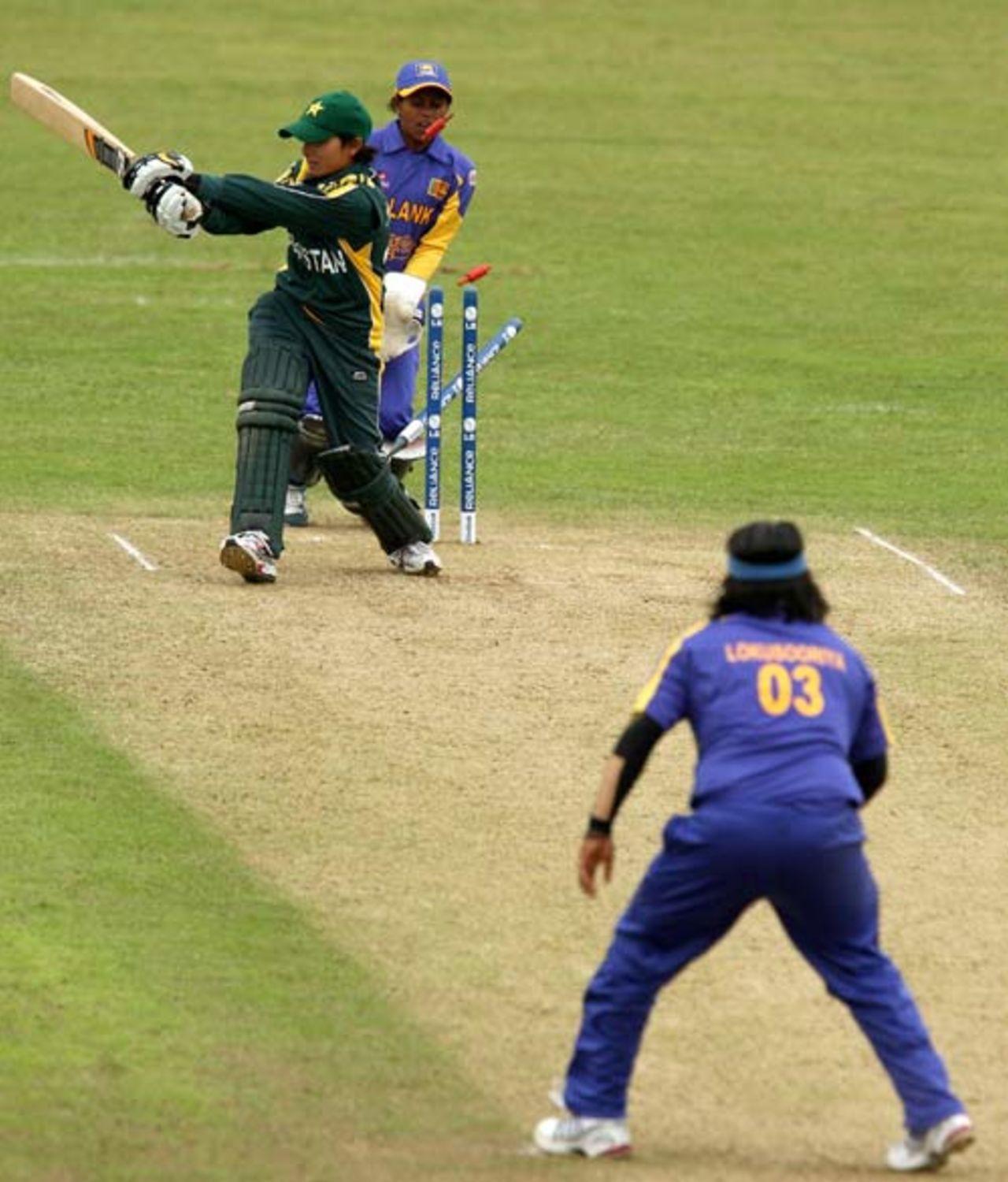 Almas Akram is bowled by Eshani Kaushalya , Pakistan v Sri Lanka, ICC Women's World Twenty20, Taunton, June 12, 2009