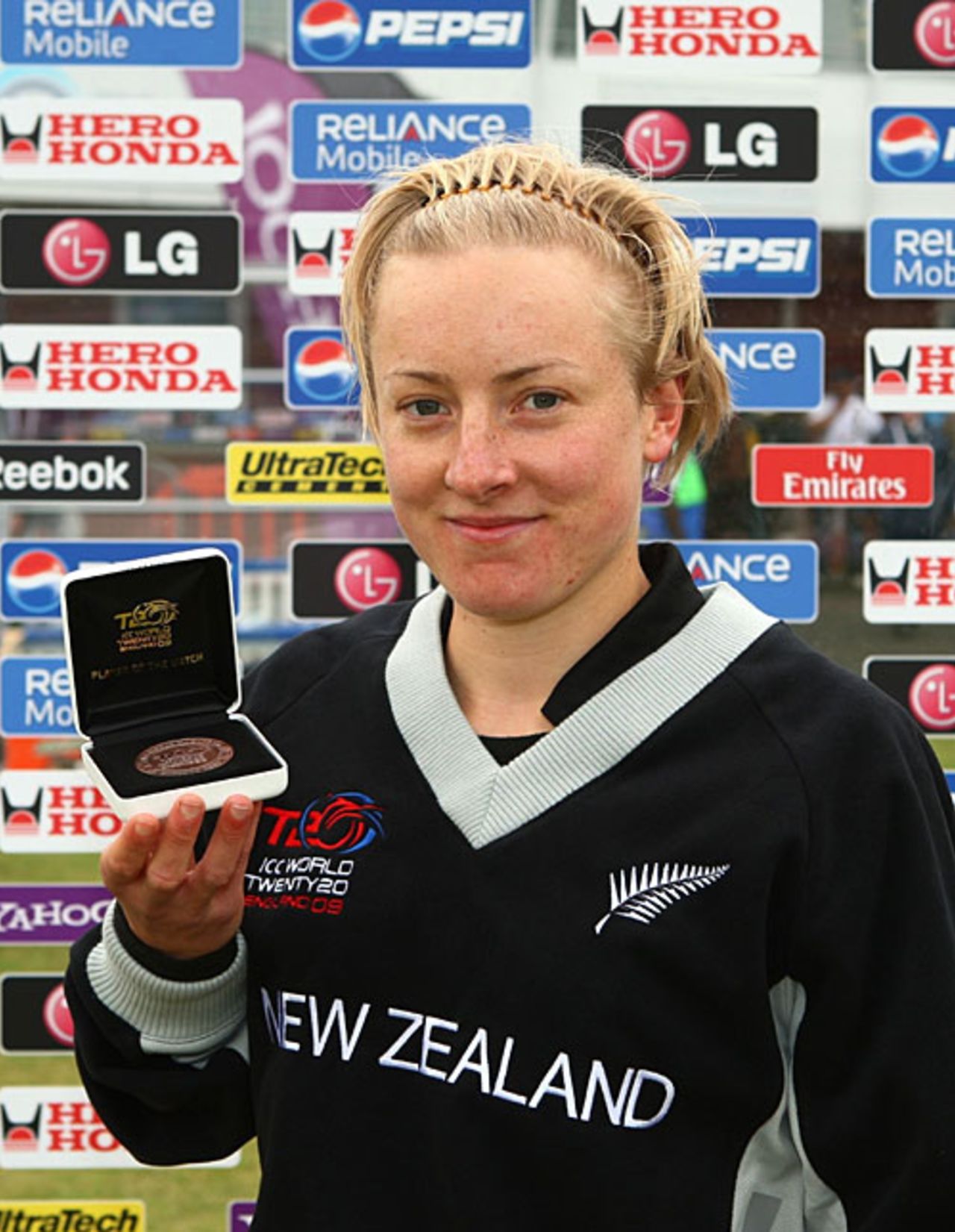Sian Ruck was the Player of the Match for figures of her 3 for 12, Australia v New Zealand, ICC Women's World Twenty20, Taunton, June 12, 2009