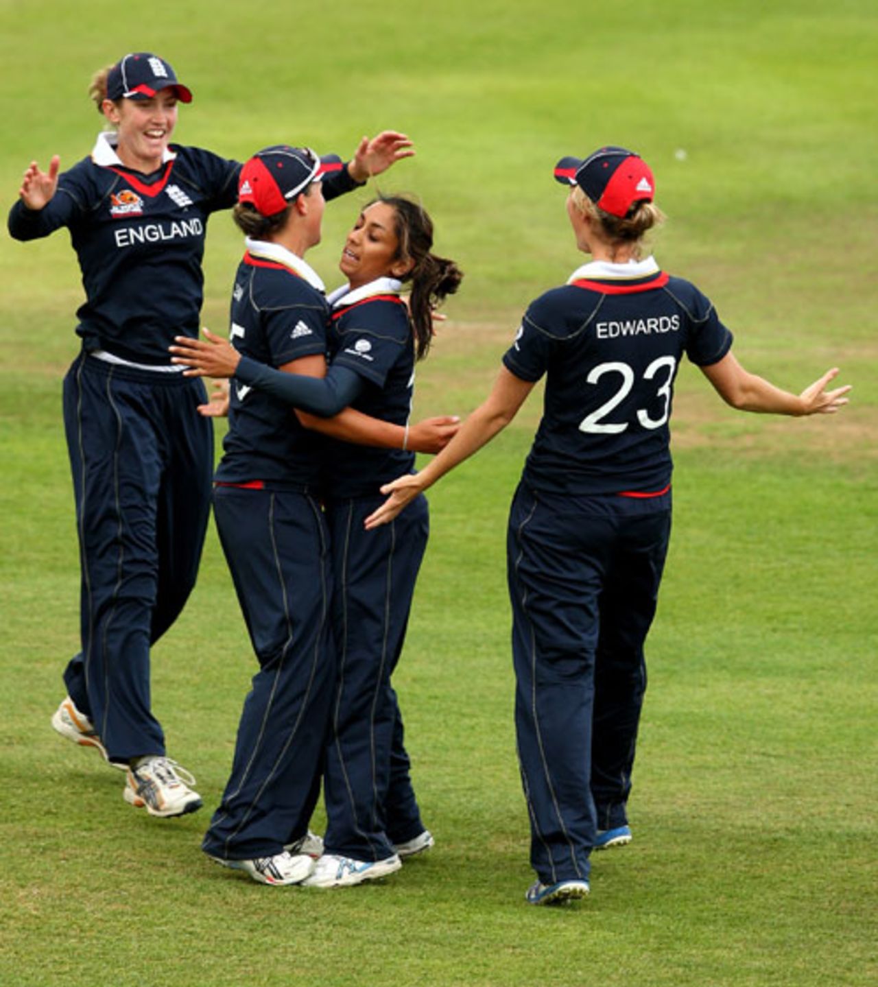 Isa Guha celebrates a wicket, England v Sri Lanka, ICC Women's World Twenty20, Taunton, June 14, 2009 