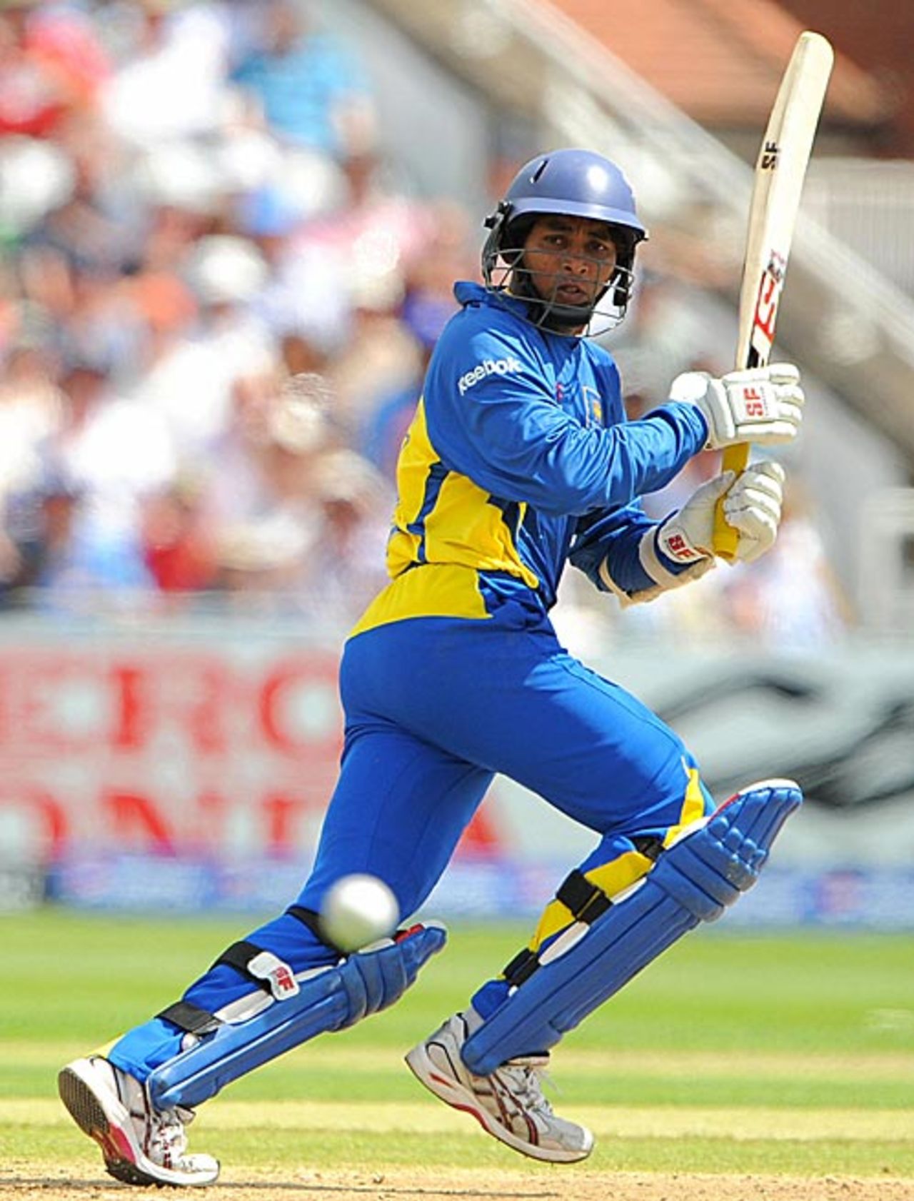 Tillakaratne Dilshan plays one behind point, New Zealand v Sri Lanka, ICC World Twenty20 Super Eights, Trent Bridge, June 16, 2009 