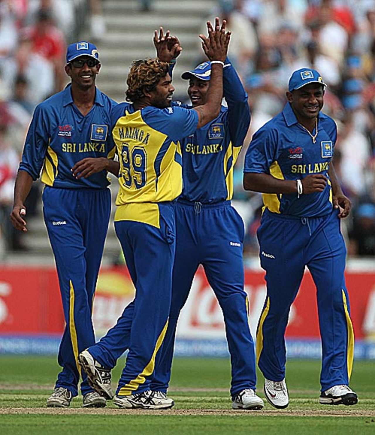 Lasith Malinga got rid of Aaron Redmond, New Zealand v Sri Lanka, ICC World Twenty20 Super Eights, Trent Bridge, June 16, 2009 