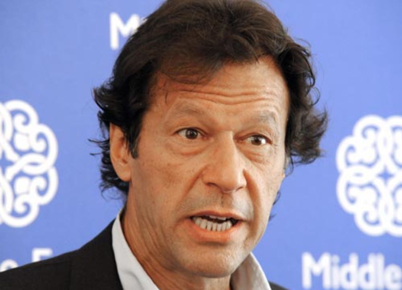 Imran Khan speaks on how best to deal with the growing insurgency in Pakistan, Washington DC, June 18, 2009