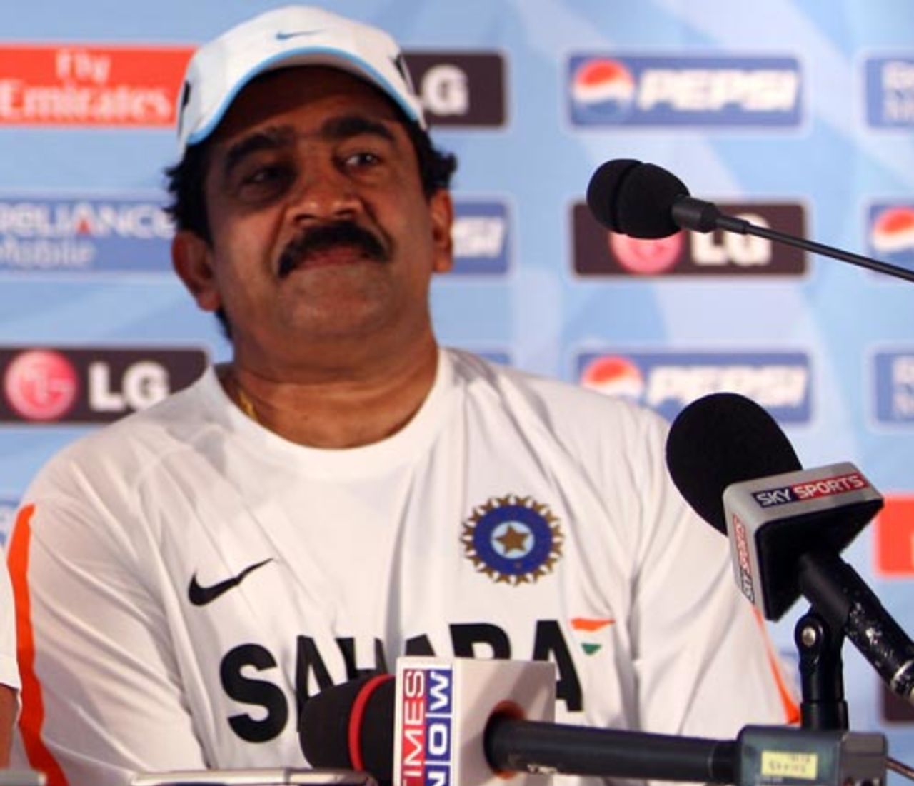 V Chamundeshwarnath at a press conference, Lord's, May 31, 2009