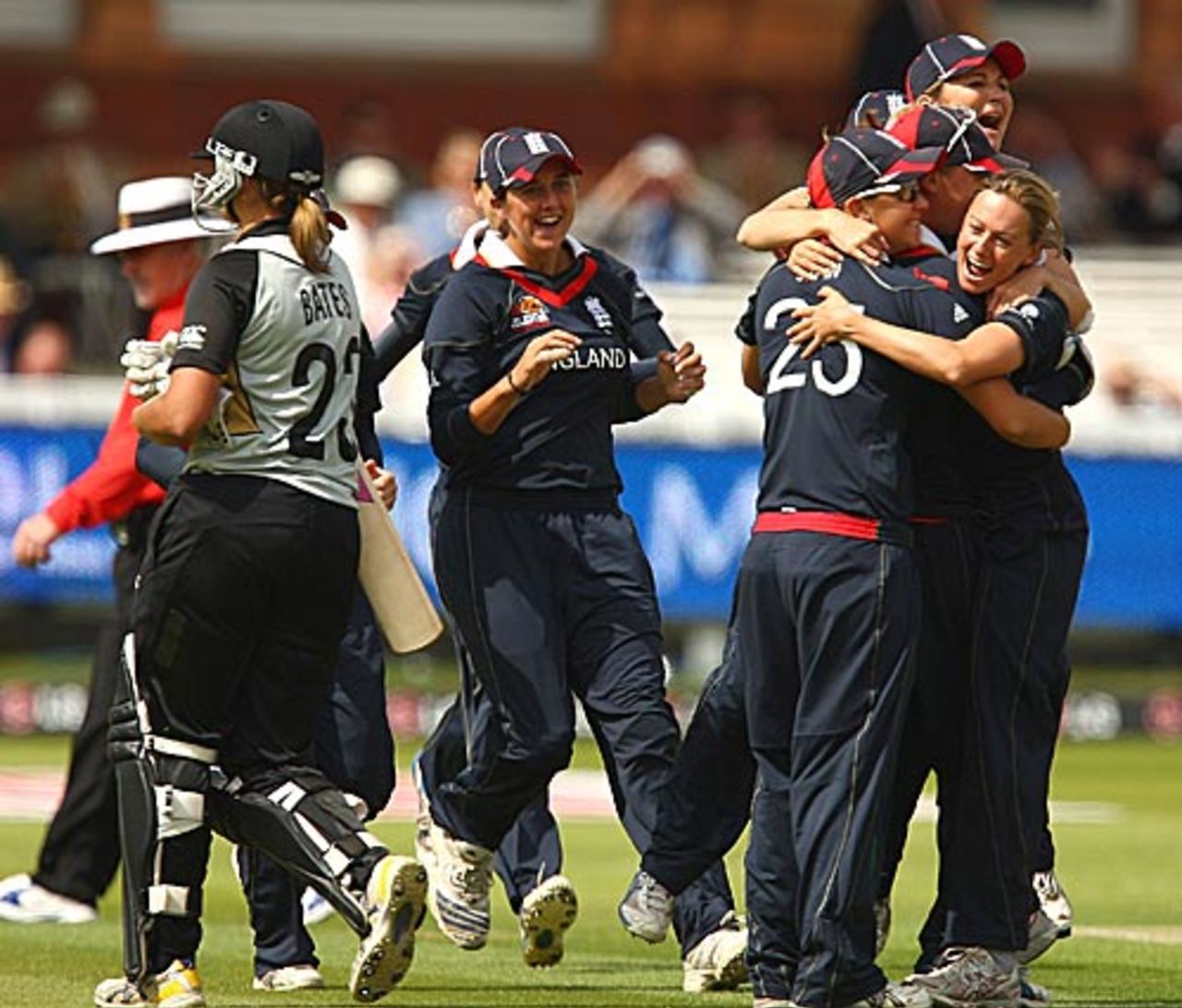 Laura Marsh got rid of Suzie Bates, England v New Zealand, ICC Women's World Twenty20 final, Lord's, June 21, 2009