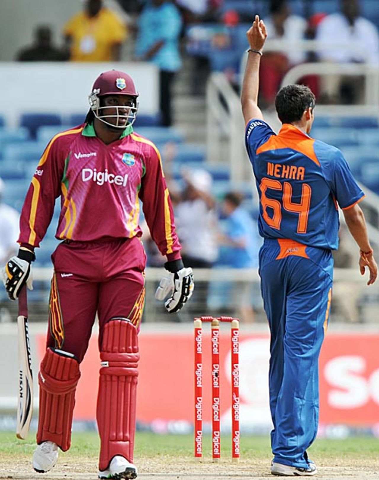 Ashish Nehra got rid of Chris Gayle, West Indies v India, 1st ODI, Kingston, June 26, 2009 