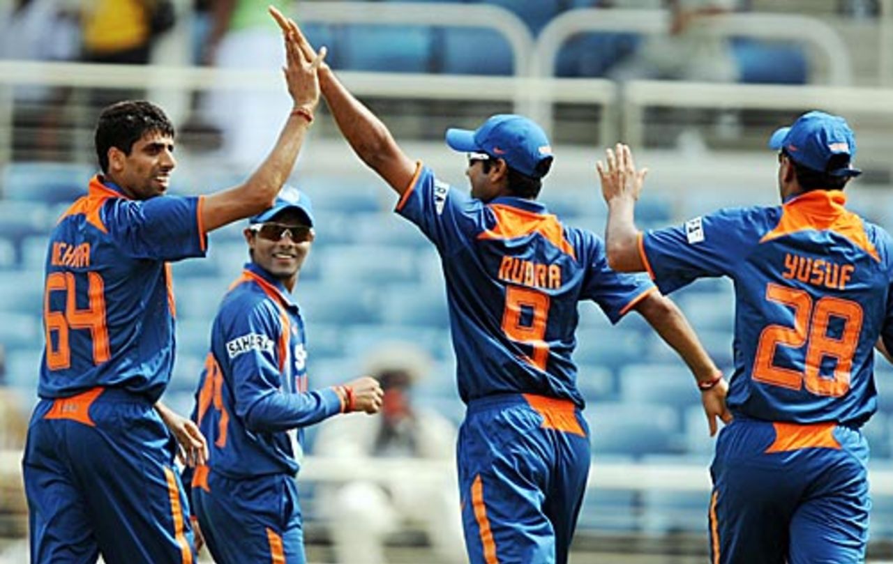 Ashish Nehra had Chris Gayle caught for 37, West Indies v India, 1st ODI, Kingston, June 26, 2009 