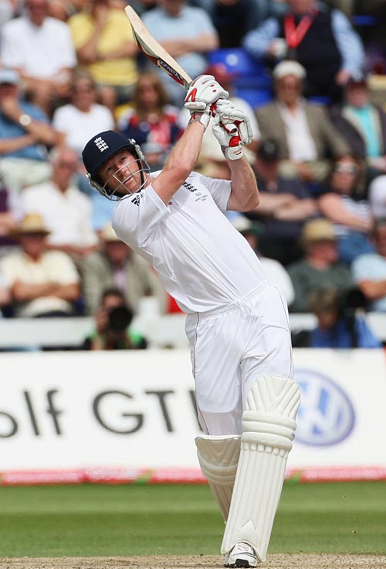 Paul Collingwood lofts down the ground, England v Australia, 1st Test, Cardiff, 1st day, July 8, 2009