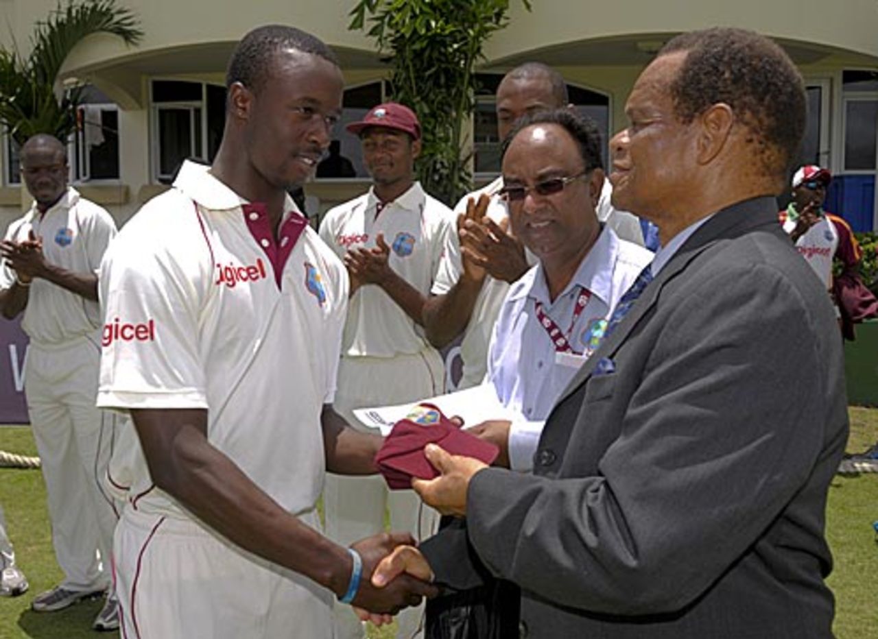 Kemar Roach receives his Test cap from WICB President Julian Hunte, West Indies v Bangladesh, 1st Test, St Vincent, 1st day, July 9, 2009