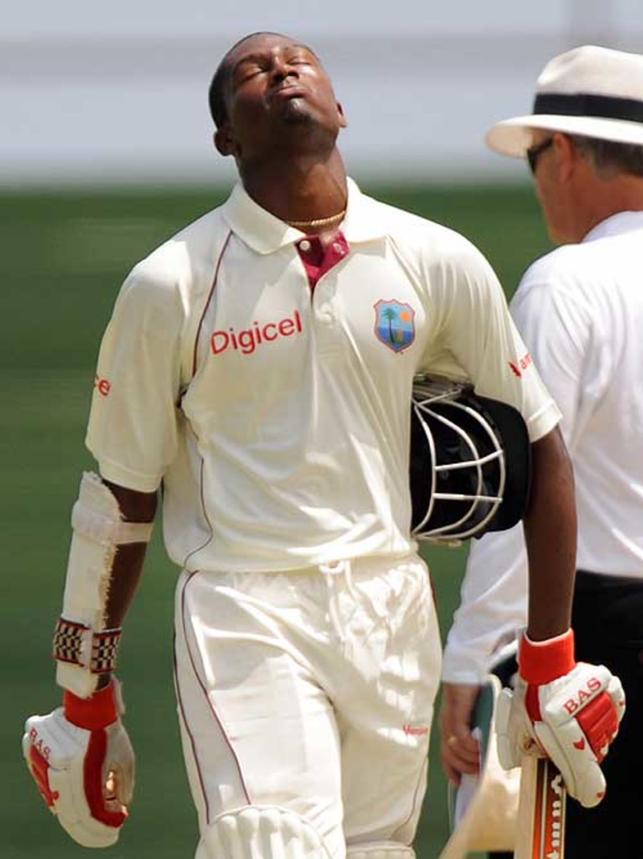 Omar Phillips walks off for 94 on Test debut, West Indies v Bangladesh, 1st Test, Kingstown, 3rd day, July 11, 2009