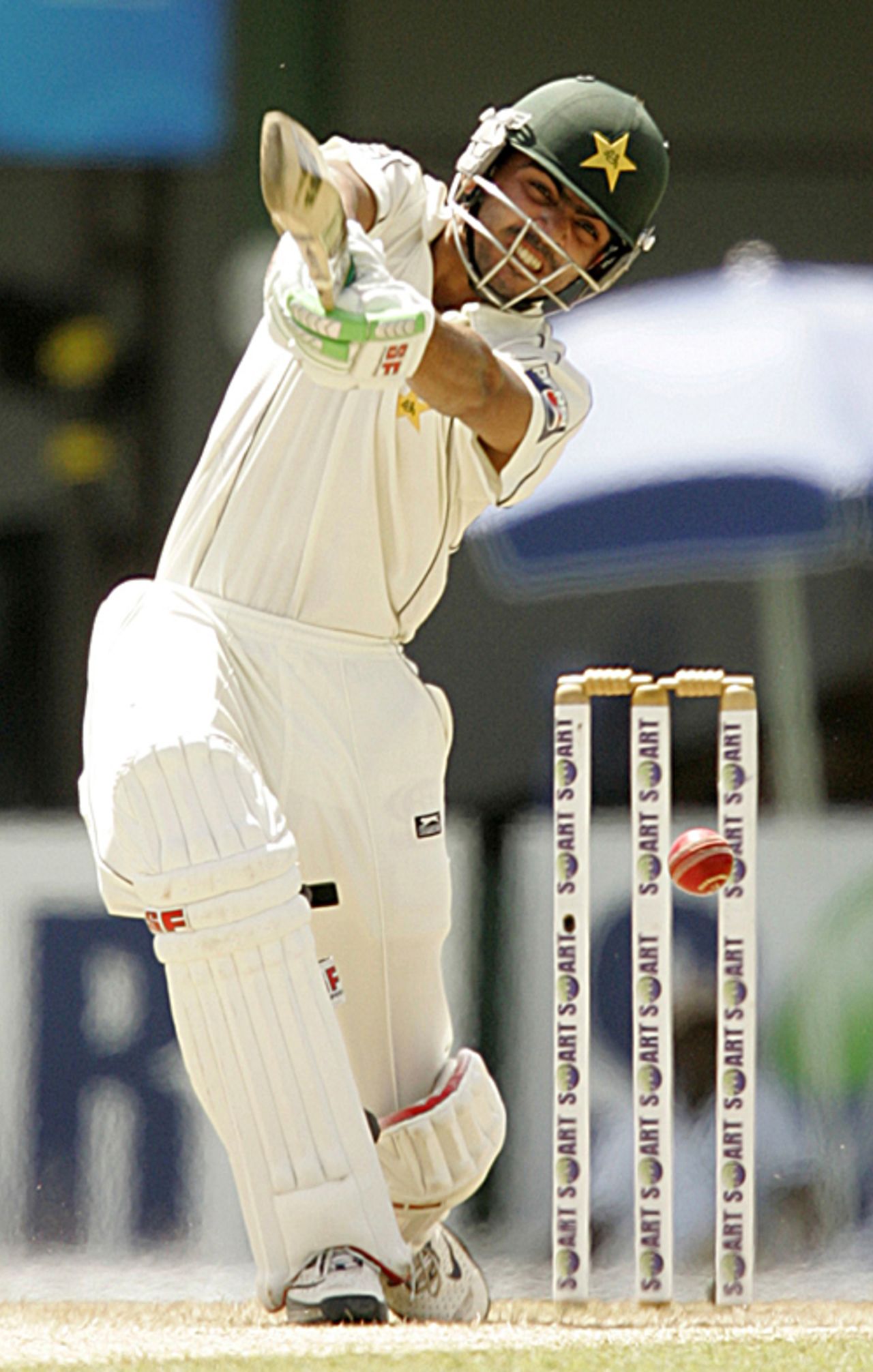 Fawad Alam gives it the full treatment, Sri Lanka v Pakistan, 2nd Test, Colombo, 2nd day, July 13, 2009