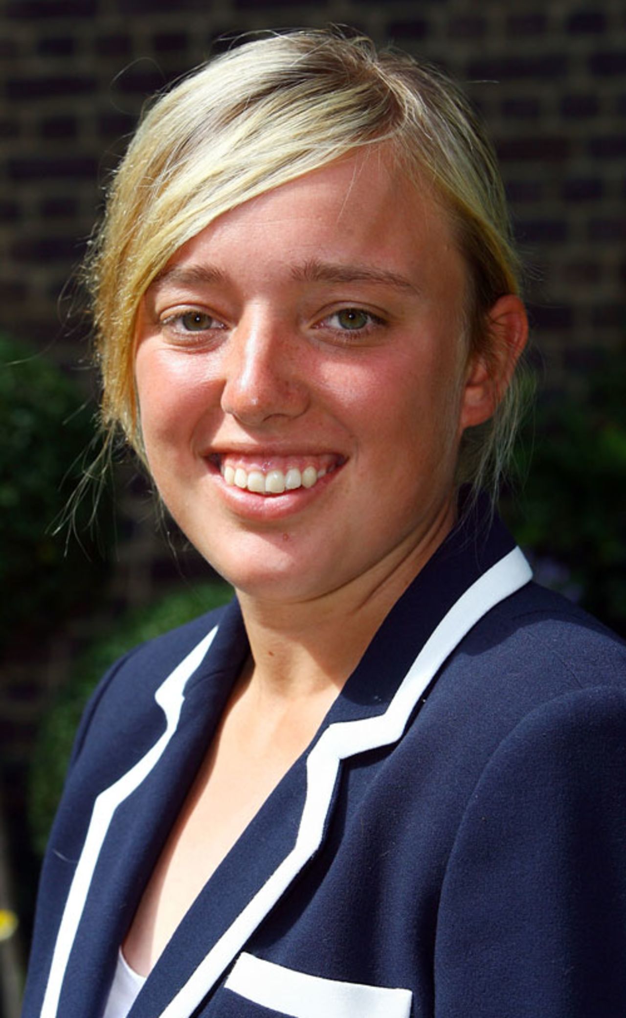 Danielle Hazell, player portrait