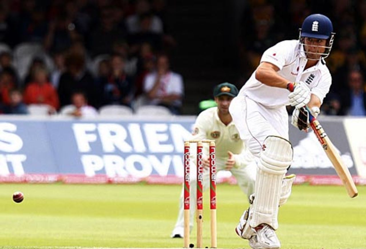 Alastair Cook plays through leg, England v Australia, 2nd Test, Lord's, 1st day, July 16, 2009