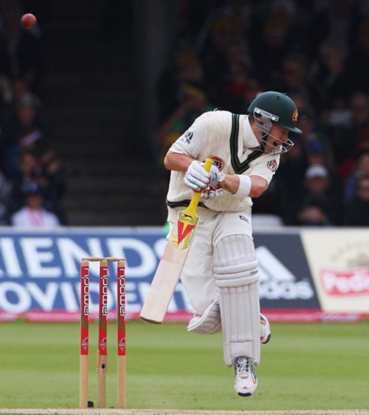 Michael Clarke tries to evade a short ball, England v Australia, 2nd Test, Lord's, 4th day, July 19, 2009