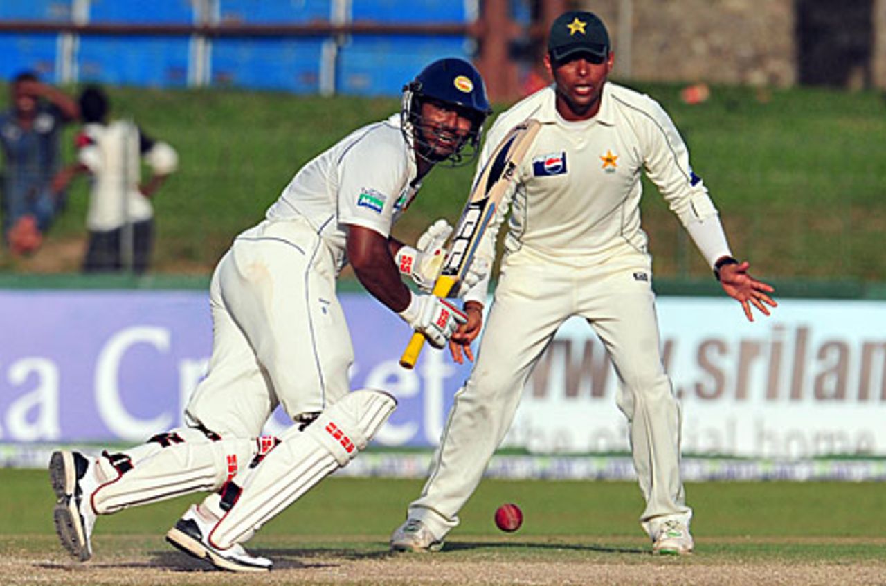 Kumar Sangakkara on his way to another fifty, Sri Lanka v Pakistan, 3rd Test, Colombo, 4th day, July 23, 2009