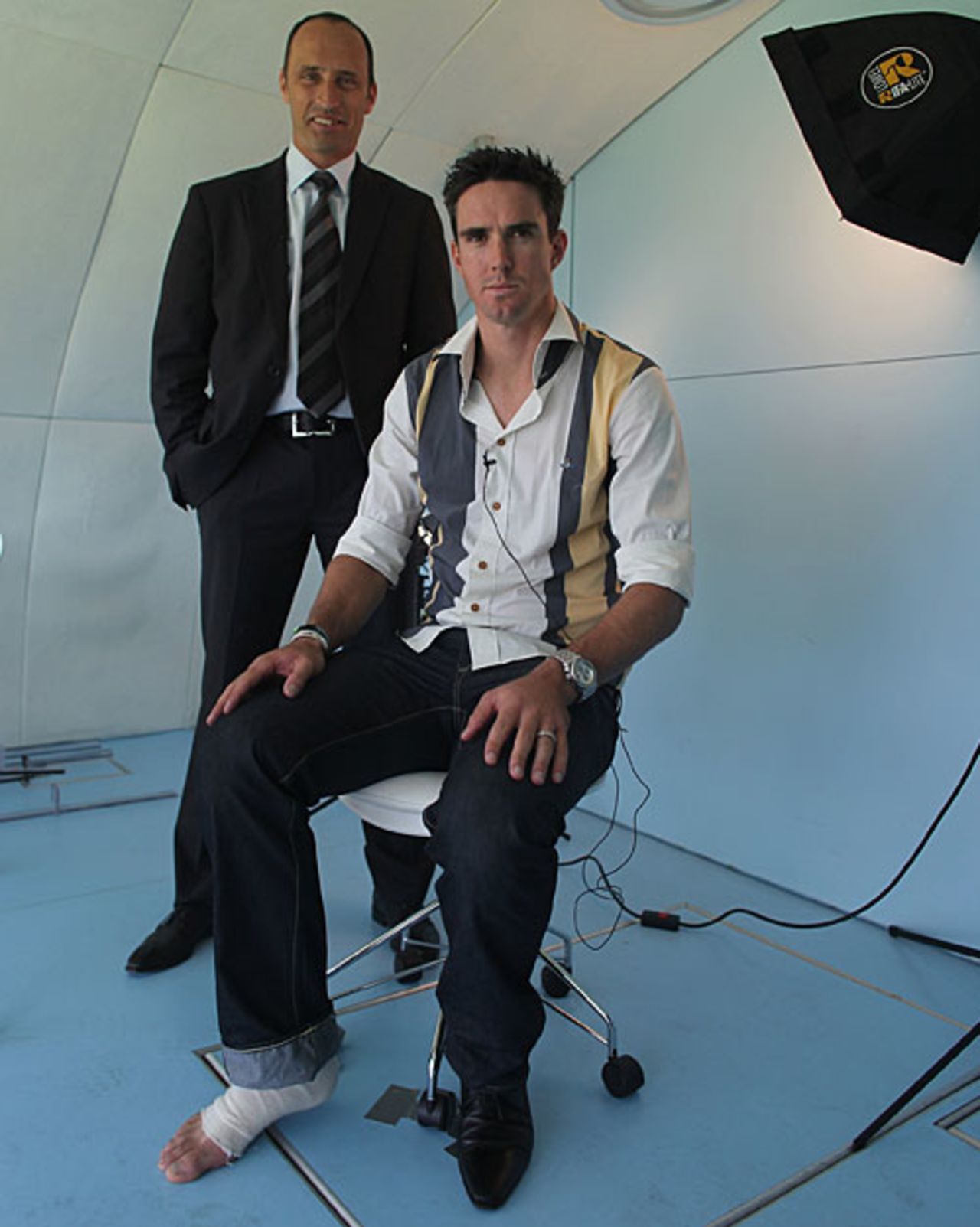 Nasser Hussain and Kevin Pietersen at an interview, Lord's, July 25, 2009